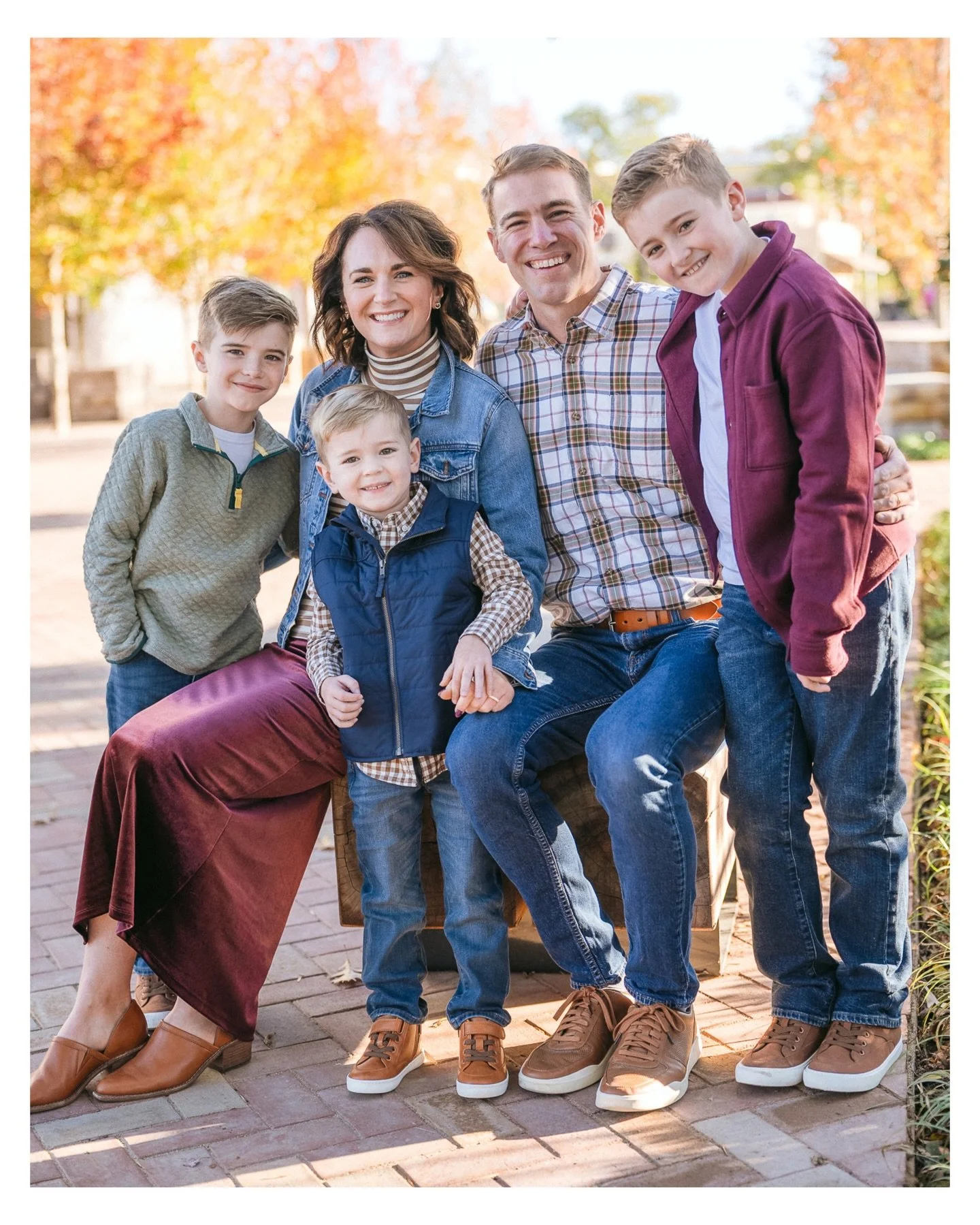 Downtown Fall Minis! I spend a lot of time shooting downtown, but it&rsquo;s typically personal branding or senior portraits with the occasional family session. This was the first time we tried to tackle fall minis with an urban backdrop, but it like