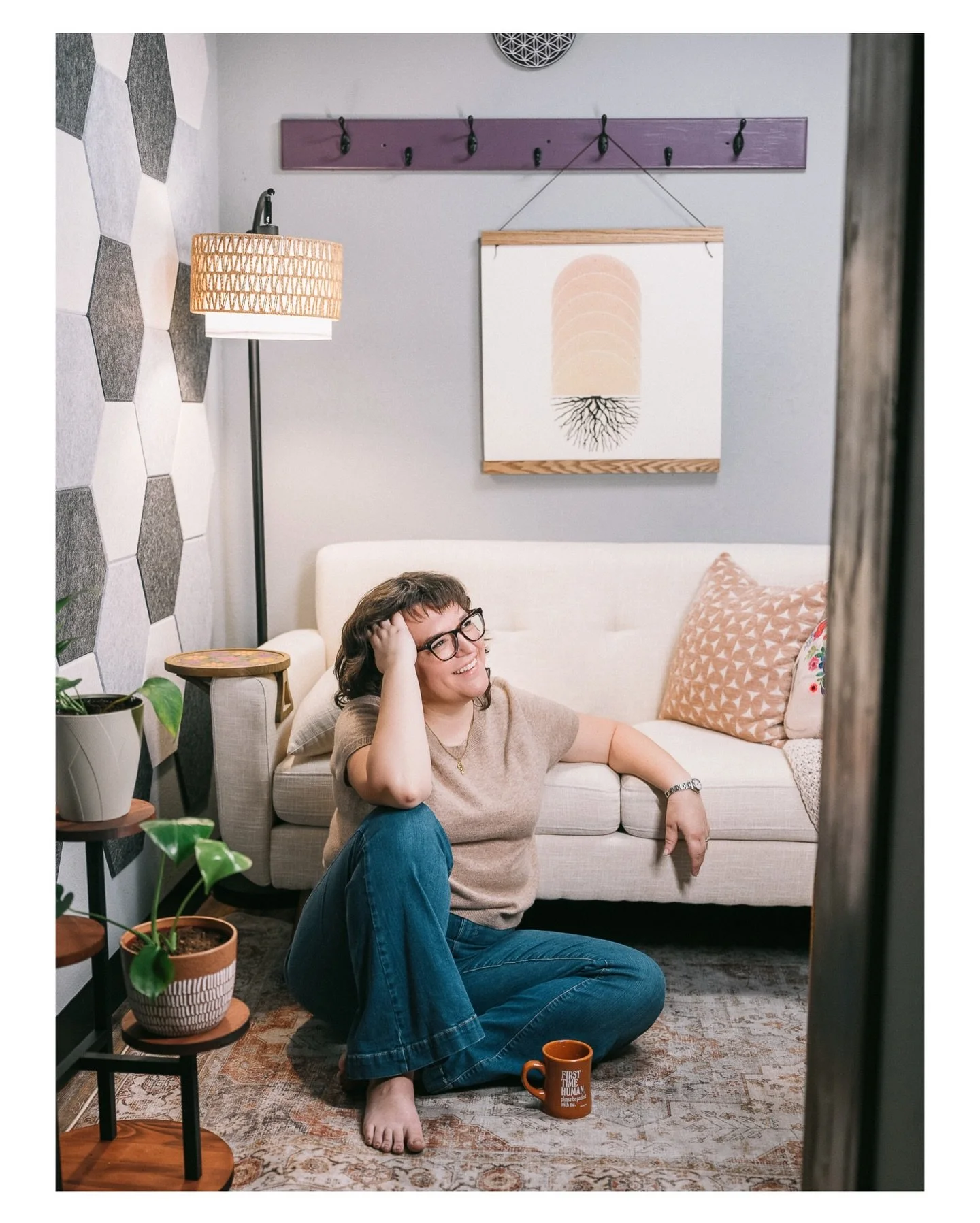 Personal branding sessions don&rsquo;t always come with perfect, wide-open spaces&mdash;and honestly, that&rsquo;s part of the fun.

This entire set was shot in a very small room, which meant getting creative with light, angles, and even moving furni