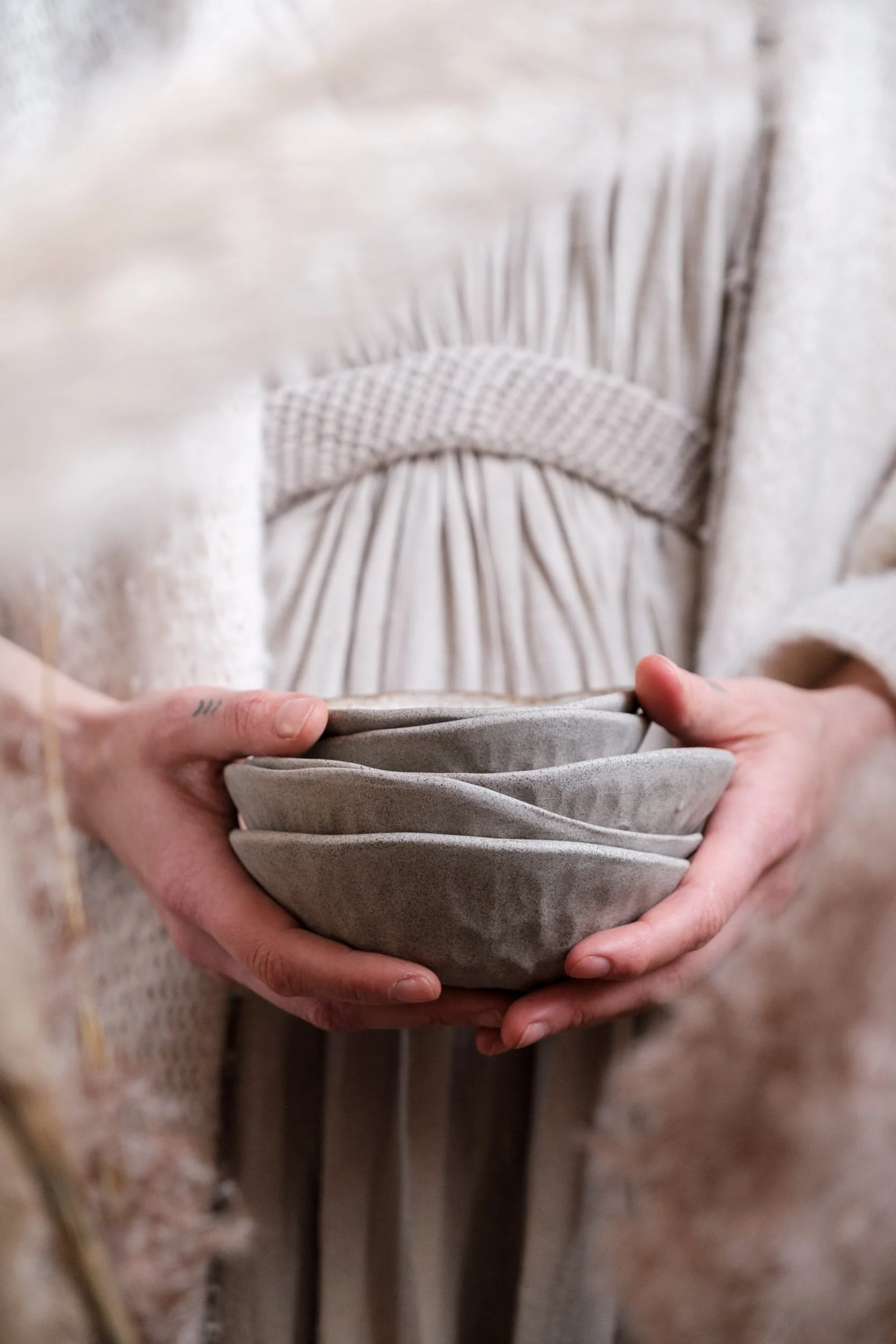Classic Dinnerware - Textured open dessert bowl