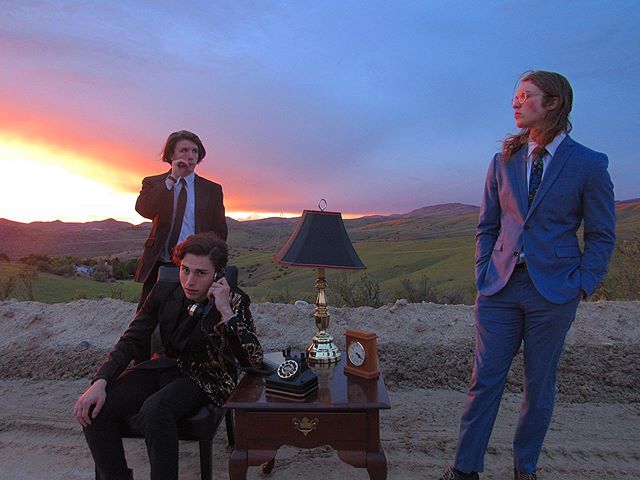 Been anxious for a ring, but this dial up telephone has haunted me for long enough...πβπ¨π
ππ
We would like to take your hand and have you come along for another show. πβ¨ βββ βββ βββ βββ βββ βββ βββ ββ βββ β ββ βββ βββ βββ βββ βββ βββ ββ βββ β β βββ βββ βββ βββ βββ βββ ββ βββ β ββ βββ βββ βββ βββ βββ βββ ββ βββ β ββ
β€οΈπ
June 29th, Saturday Night
The Shredder @ 7:00pm π₯π₯
All Ages: 5$ Door
See you there!
.
.
#thephets #saveme #darkagain #dejavu #raincoat #imafool #aftedark #boise #theshredder #boisemusic #adinfinitum