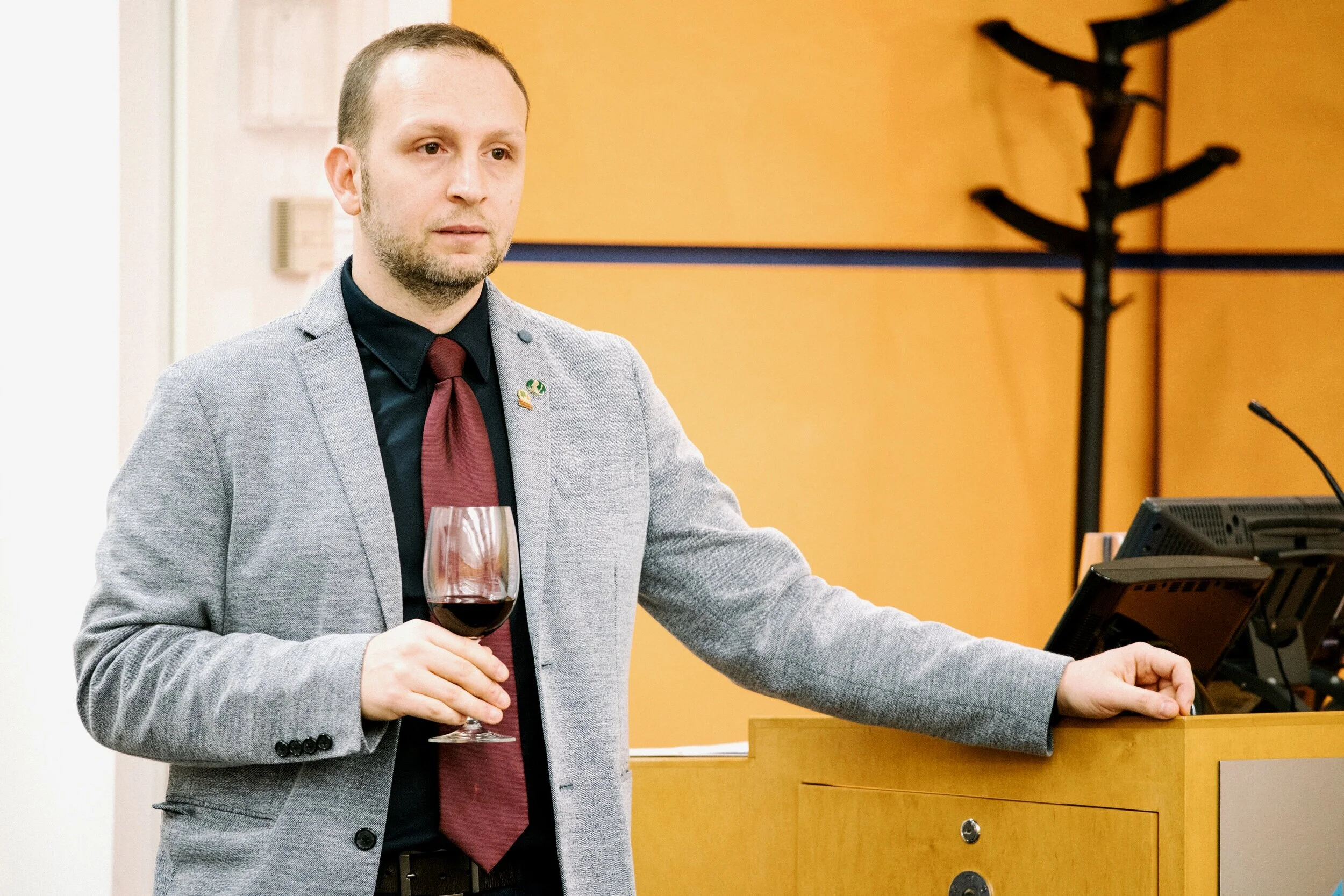 nyc+italian+wine+consultant