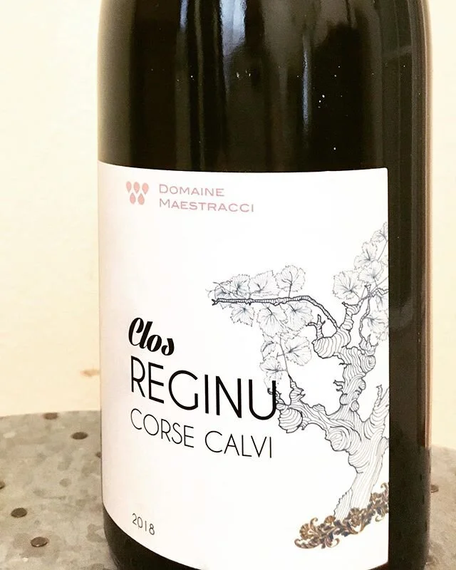 DOMAINE MAESTRACCI, CORSE CALVI ROUGE CLOS REGINU 2018.

This is a blend of #Niellucciu, Grenache, #Sciaccarellu, Syrah, Mourv&egrave;dre, and Carignan, made in #Corsica by Camille-Ana&iuml;s Raoust at Domaine Maestracci. 
It captures the area&rsquo;