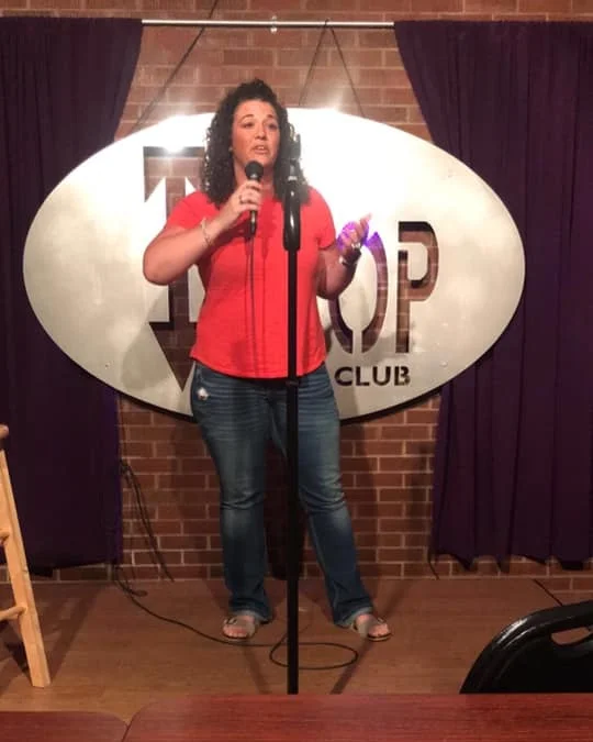 Lindsey_Standup.jpg