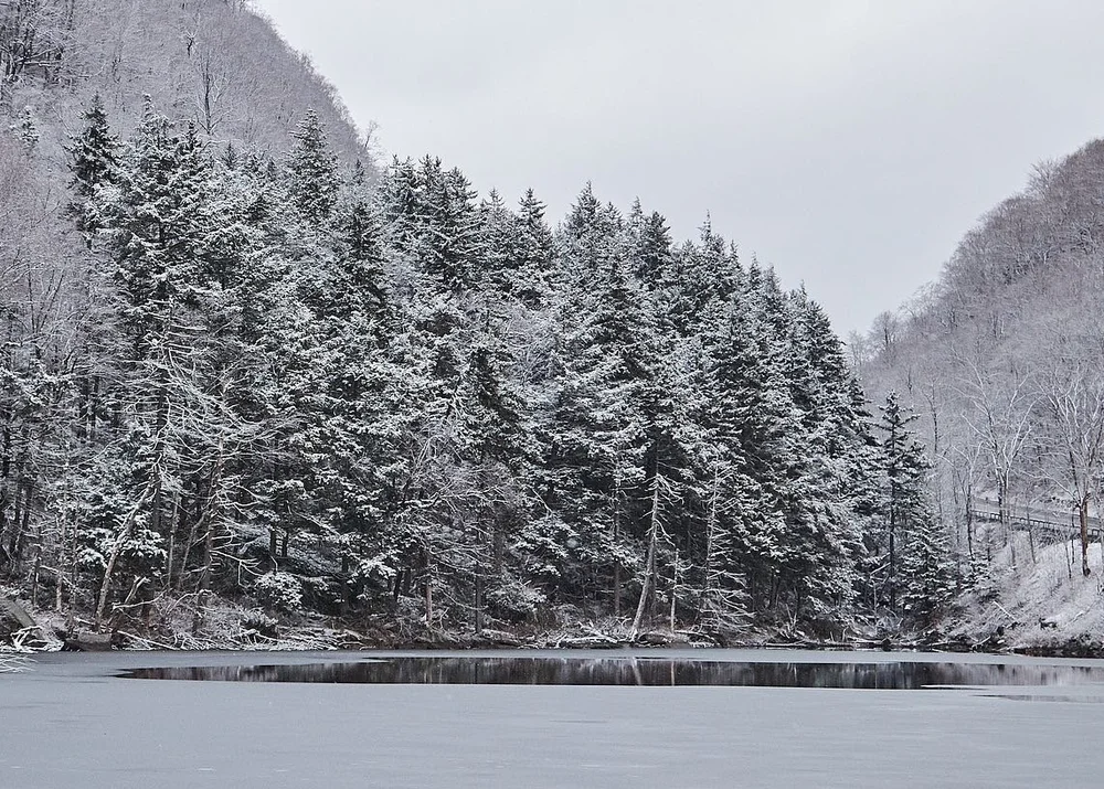 Notch Lake, NY