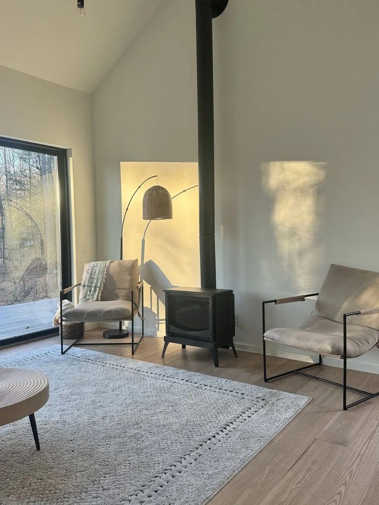Airbnb Contemporary Cabin in Round Top, NY