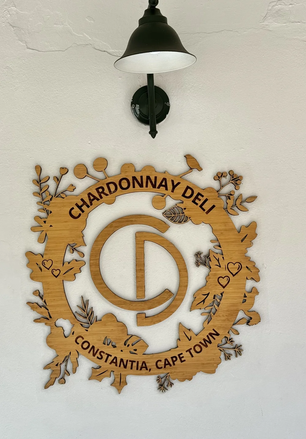 Chardonnay Deli crest