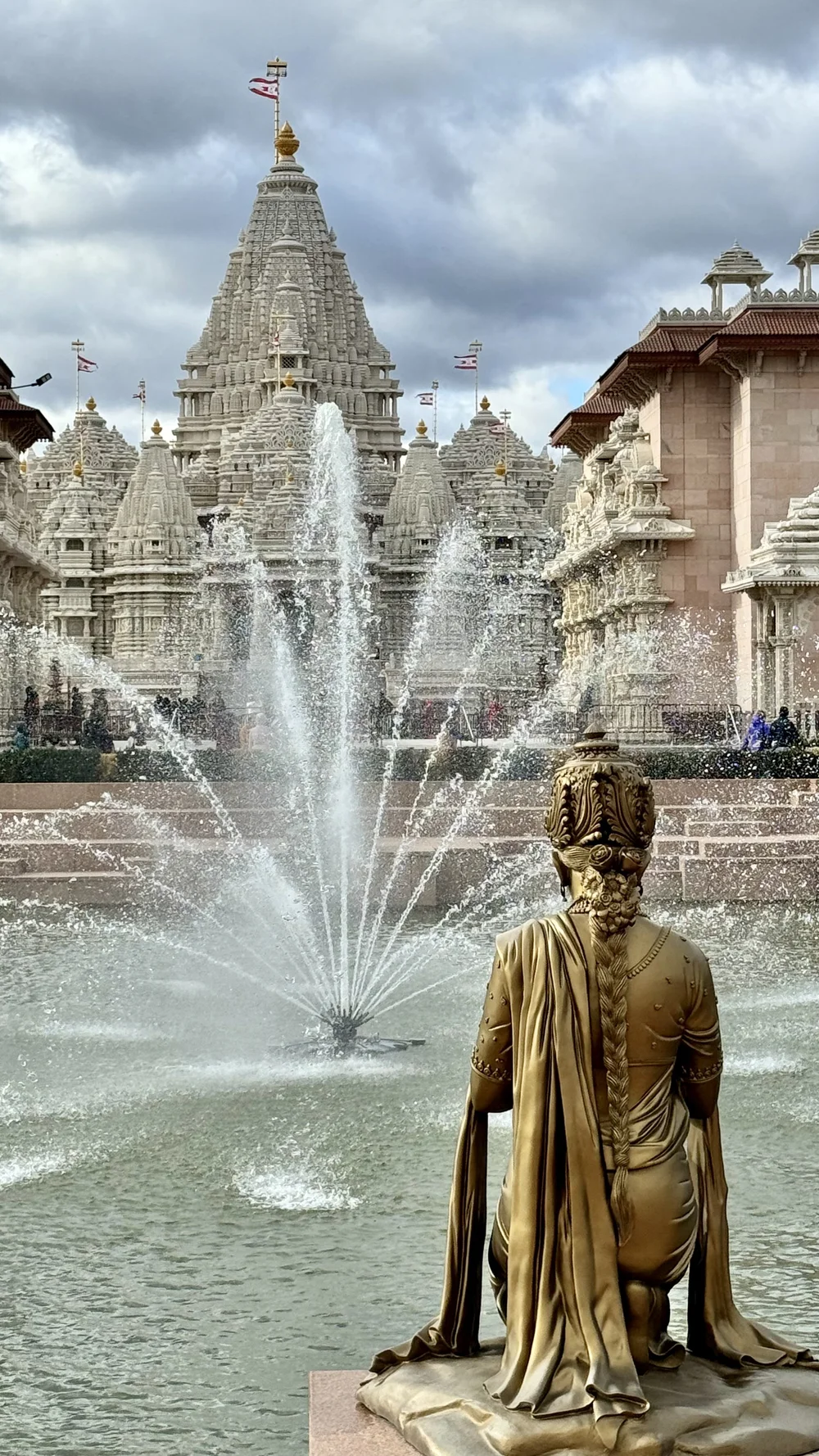 BAPS Shri Swaminarayan Mandir in Robbinsville, NJ