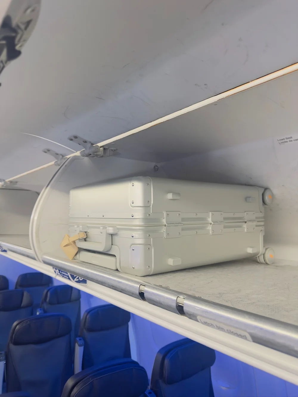 LEVEL8 Gibraltar Aluminum Carry-On 20"