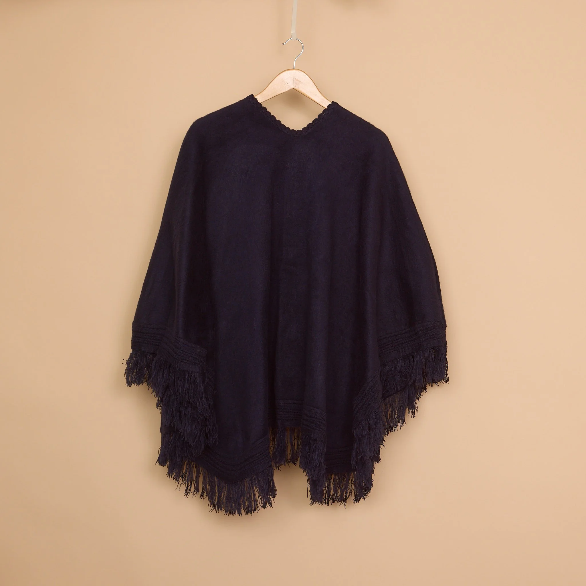 20260205_Ecuadorian-Poncho_0009_Navy Blue.jpg