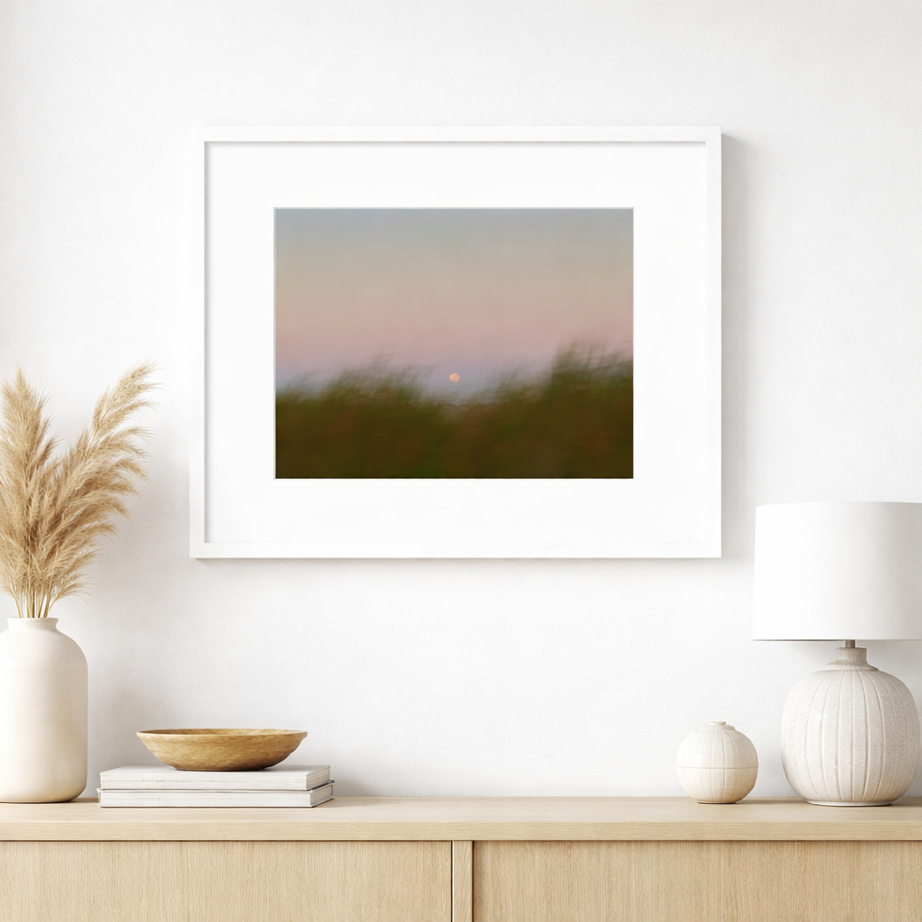 Moonrise White on Wall.png