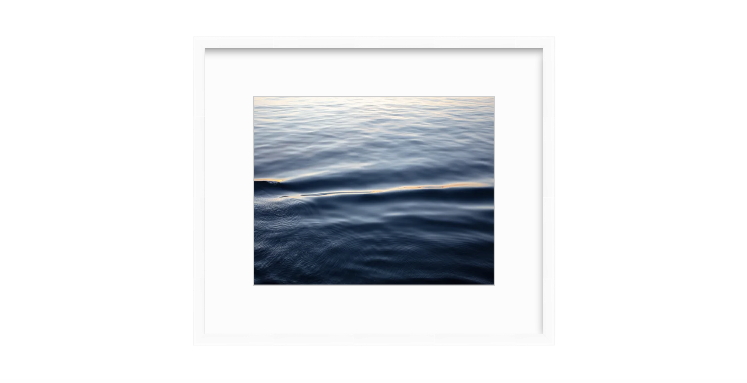 S Black 4 White Frame.png