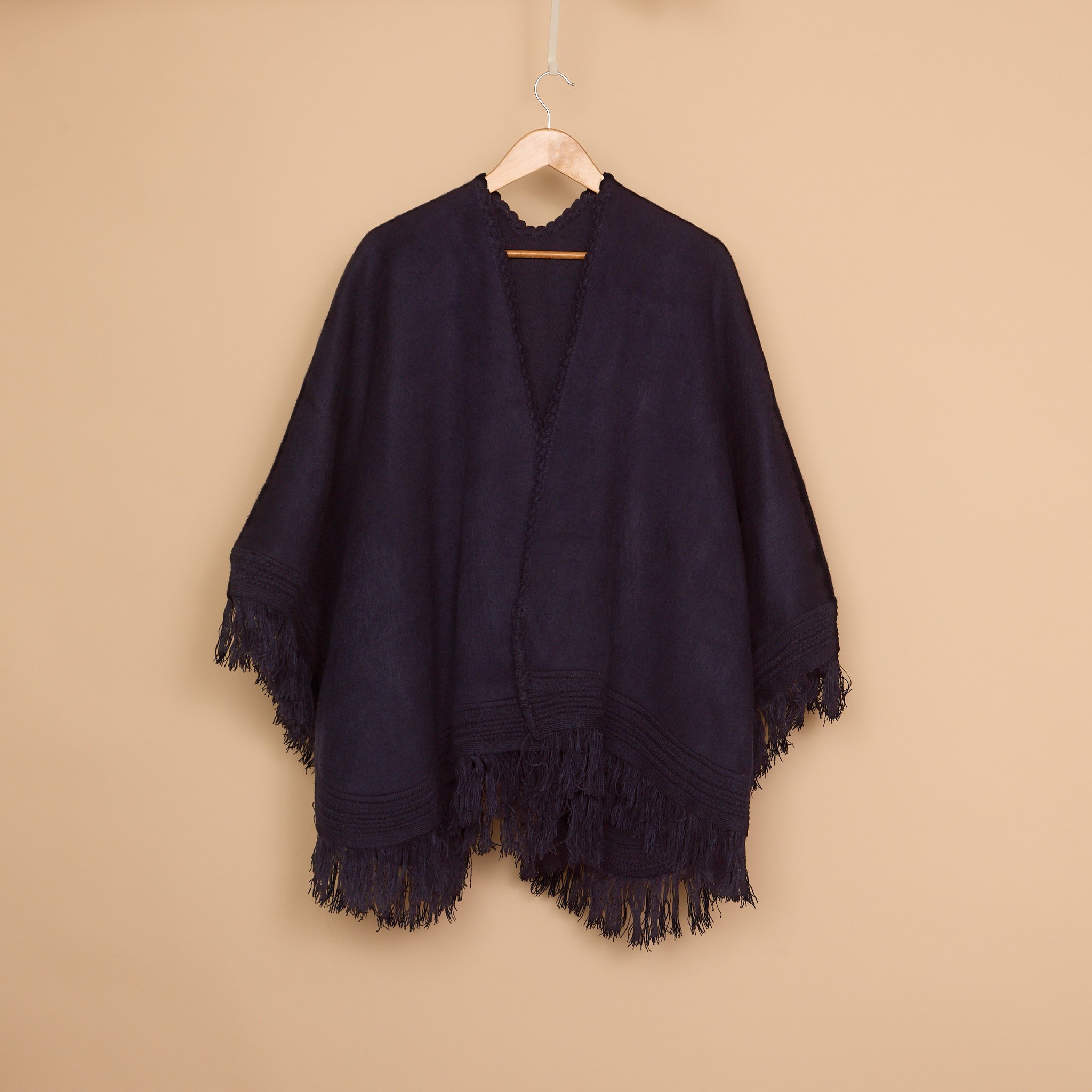 20260205_Ecuadorian-Poncho_0007_Navy Blue.jpg