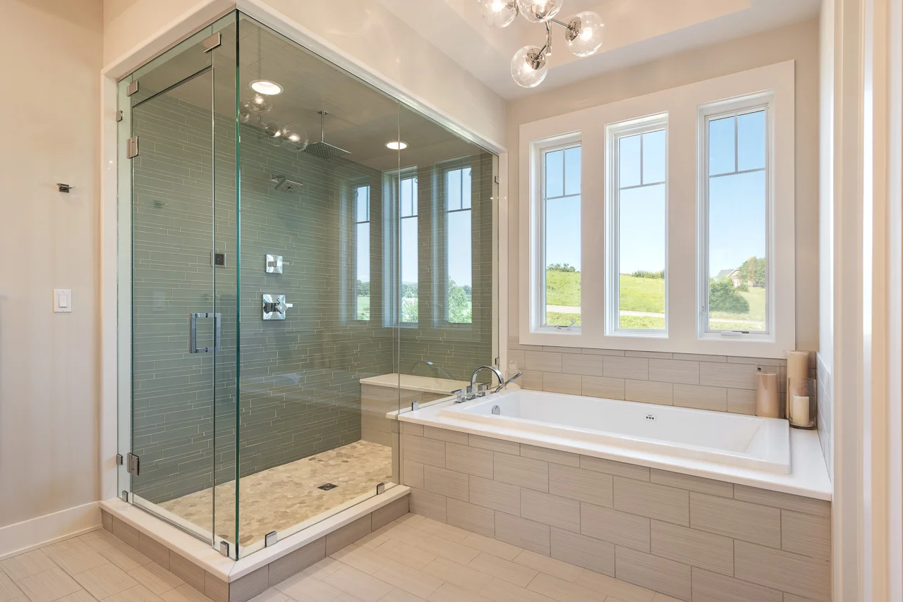 010-MacMillanPaceMASTERBATH1web.jpg