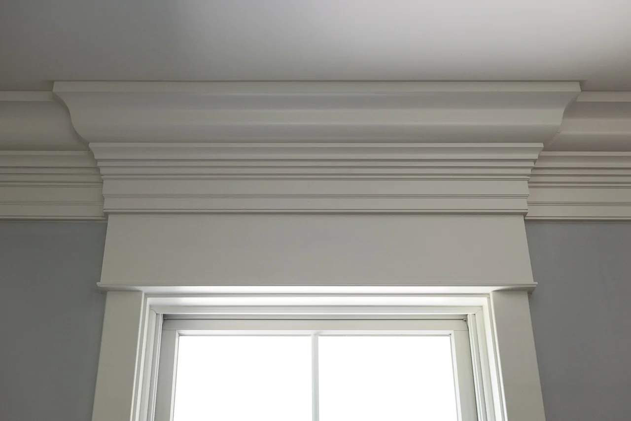 027-MacMillanPaceCROWNMOULDING2web.jpg