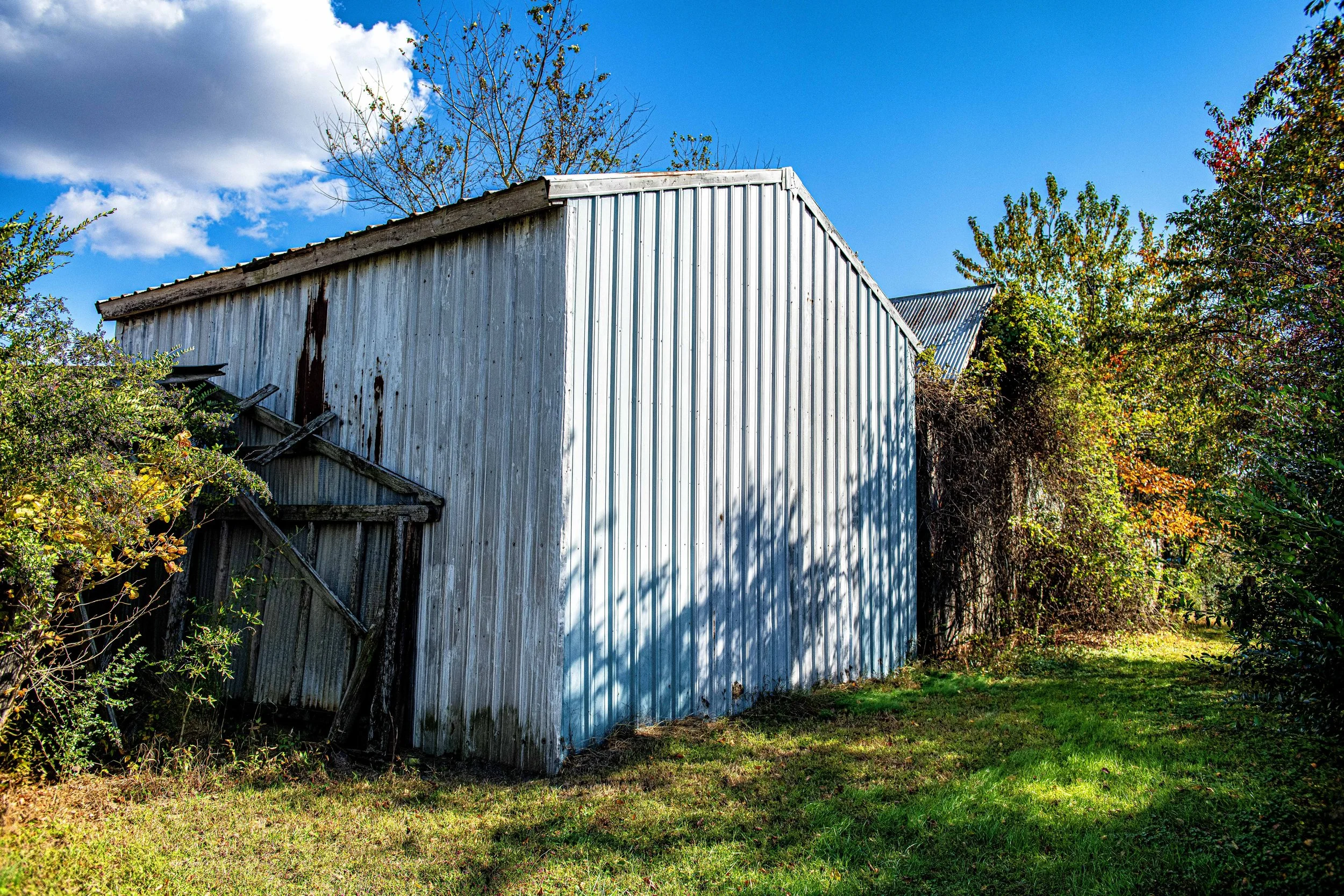barn.jpg