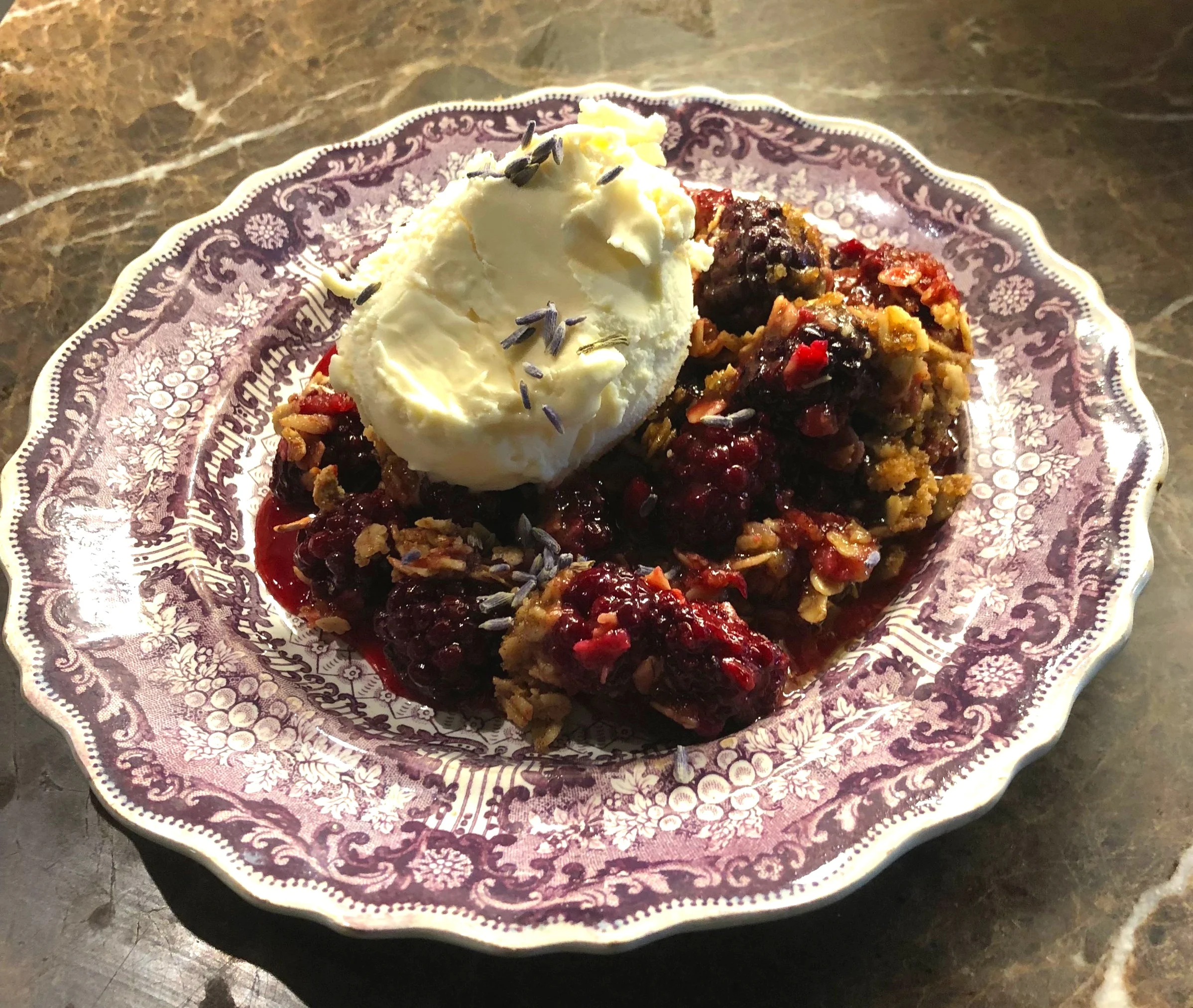 Blackberry Crisp