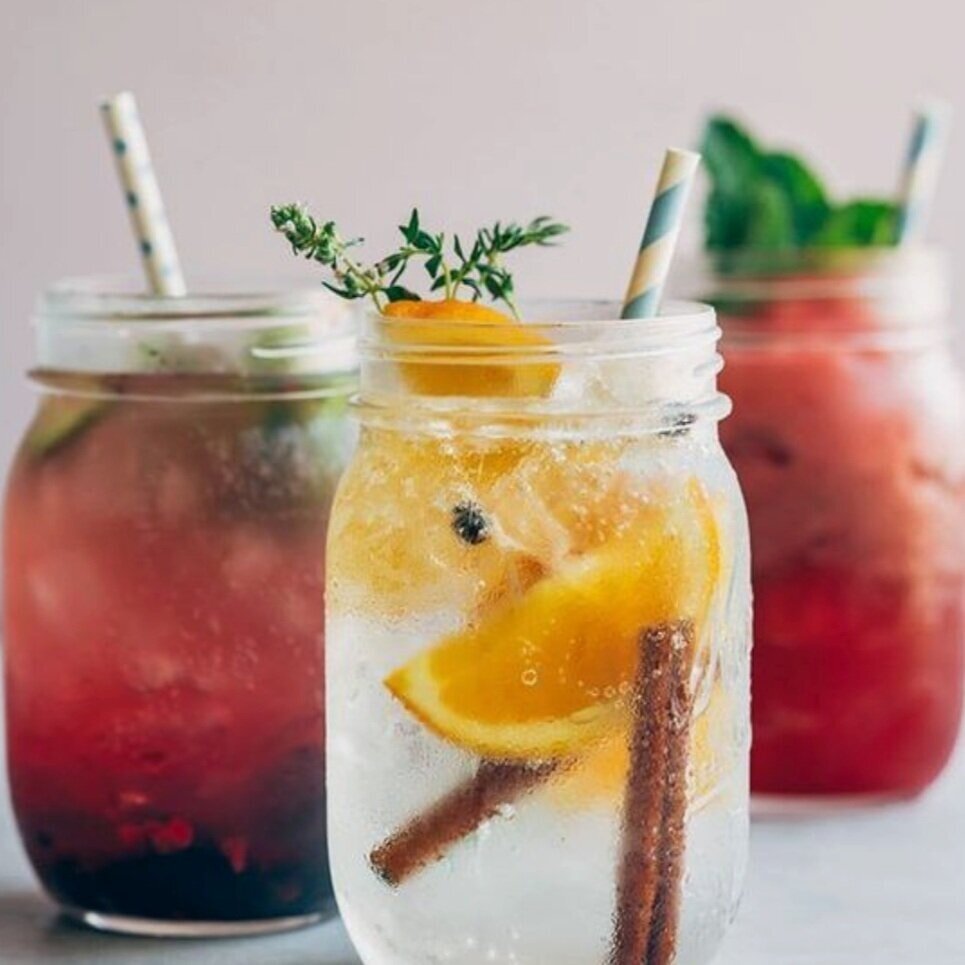 Icy drinks in mason jars