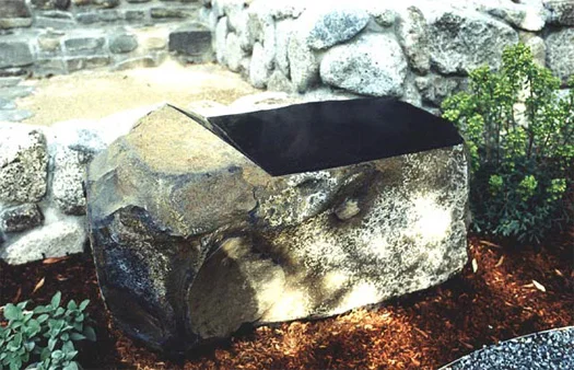 Seat - Basalt, 15" high