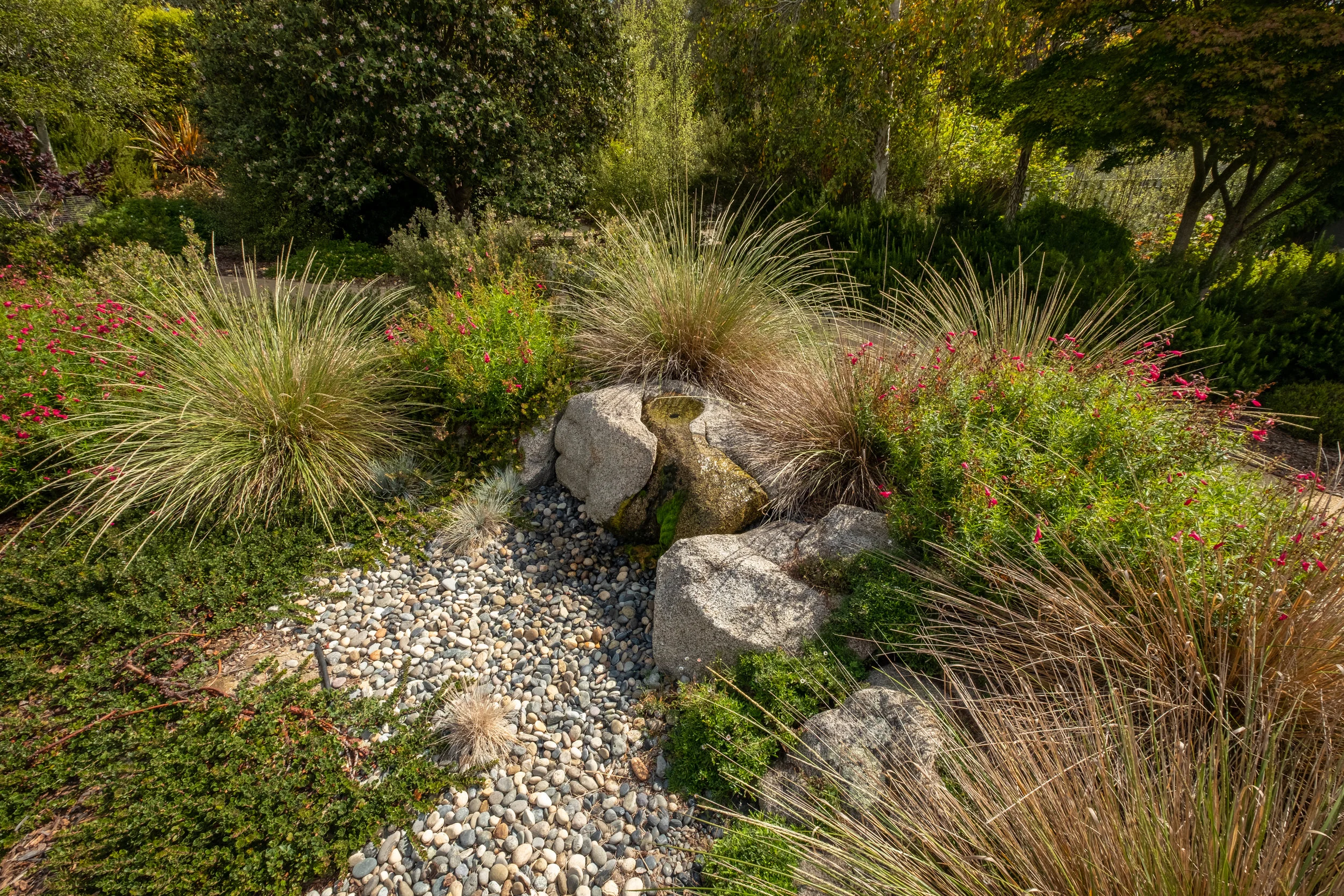 Granite Boulder Composition - 2' high
