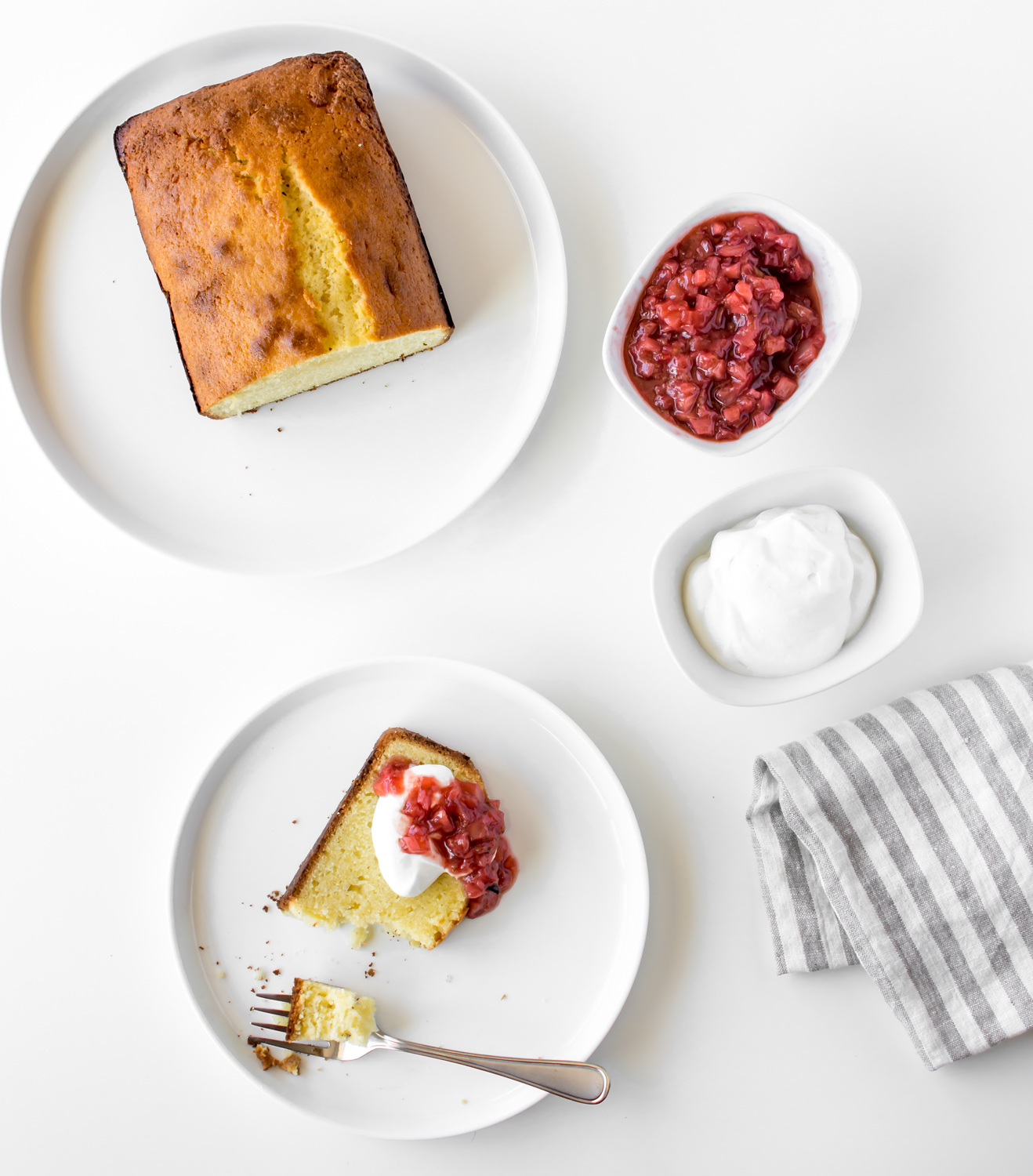 pound cake with roasted strawberry fennel compote