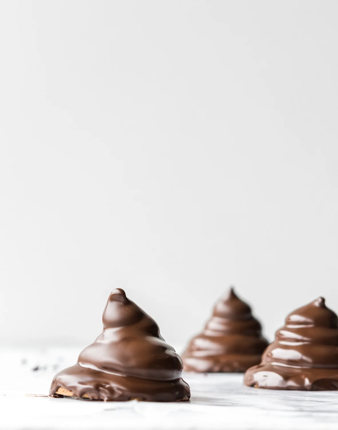 dark chocolate marshmallow speculoos