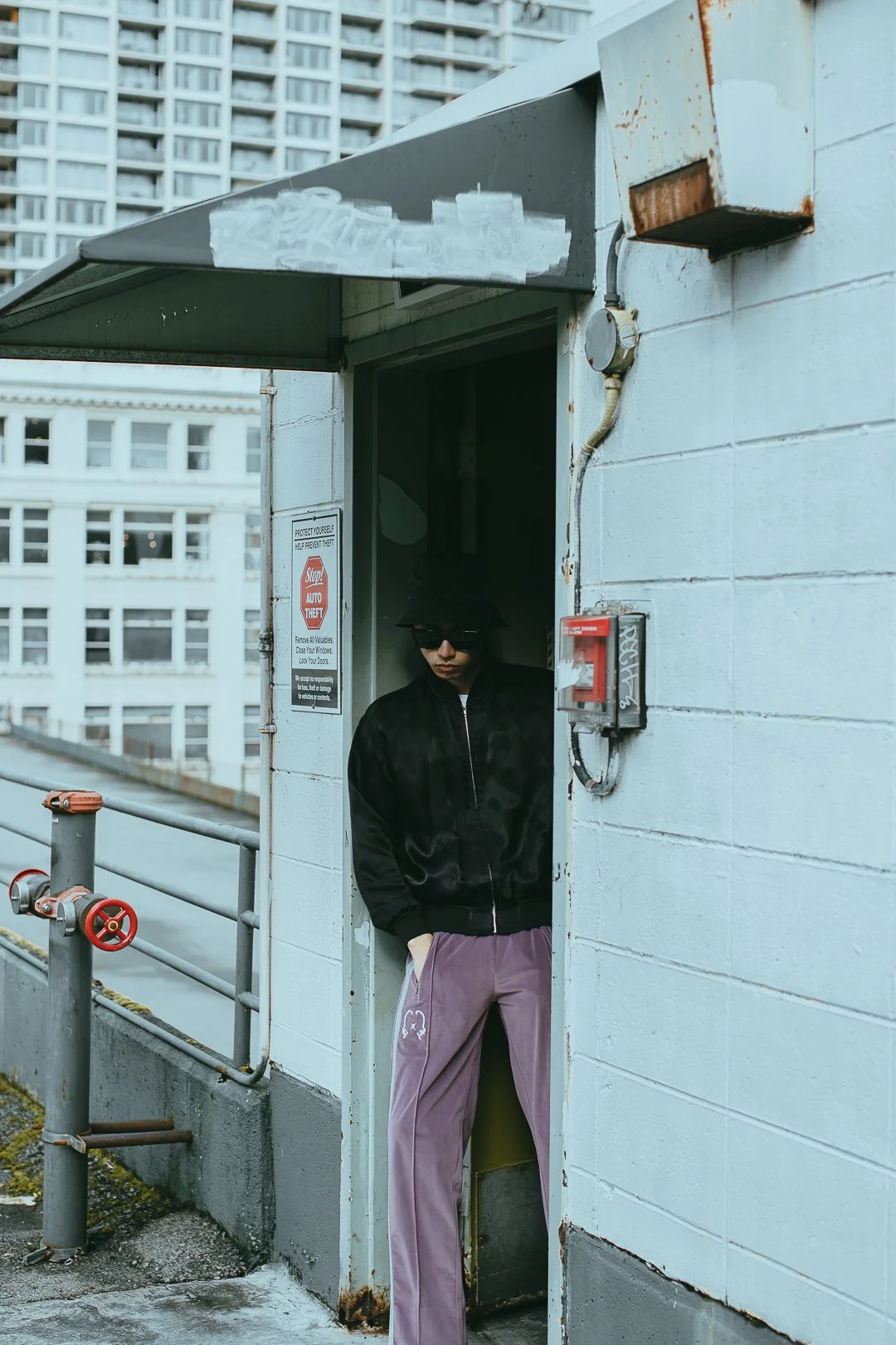 Shoot-Alex-carpark-20.jpg