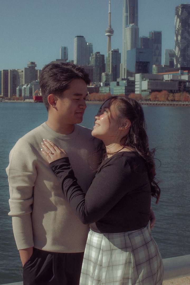 Shoot-Prewed-TrishJames-biidaasigepark-2.jpg