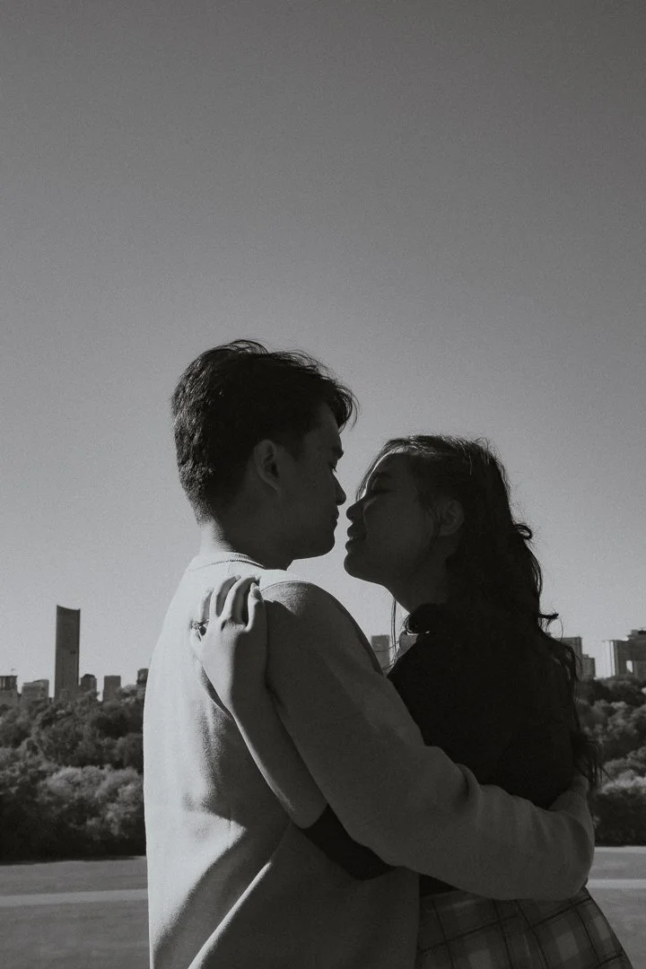 Shoot-Prewed-TrishJames-RiverdalePark-1.jpg