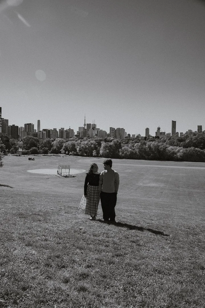 Shoot-Prewed-TrishJames-RiverdalePark-38.jpg