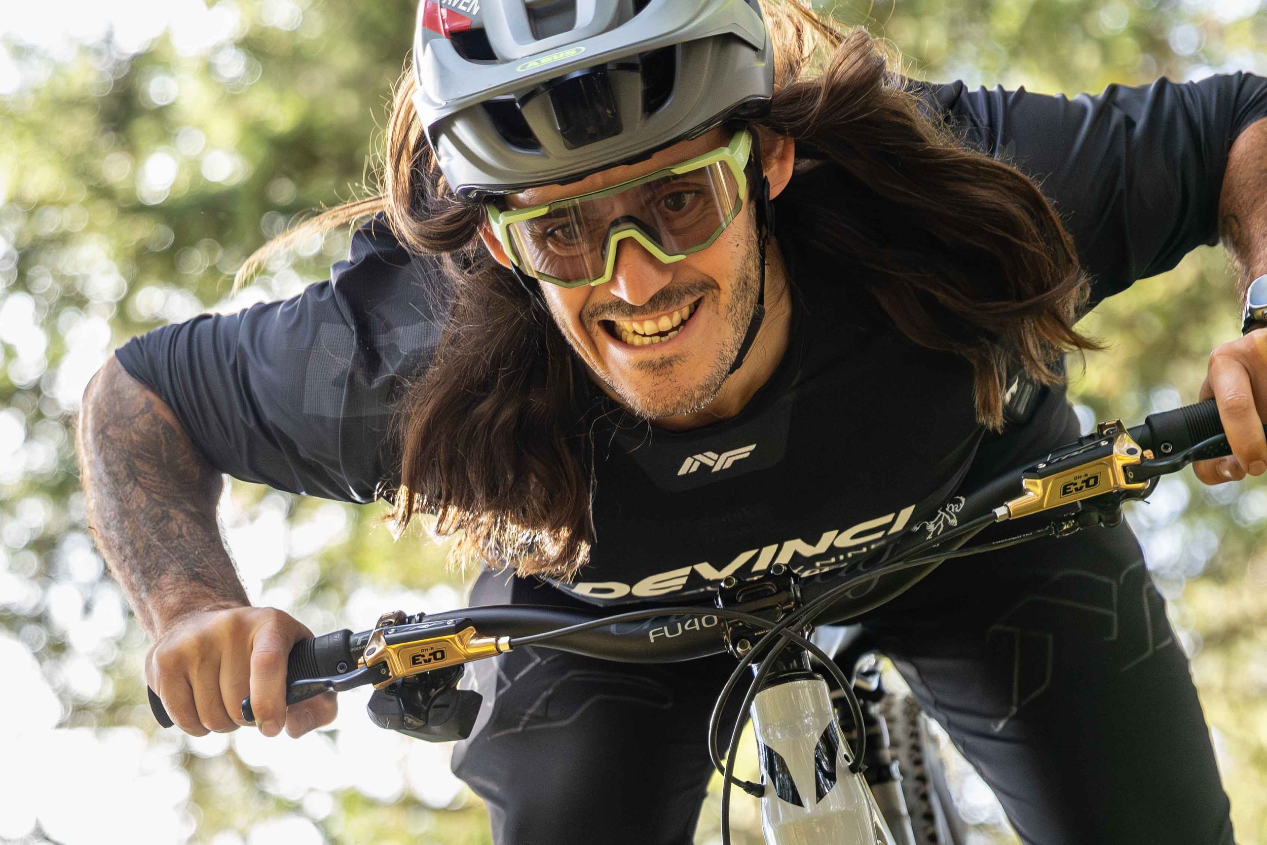 2023 - Devinci - Yoann Barelli PR - Liam Wallace LOW RES--6.JPG