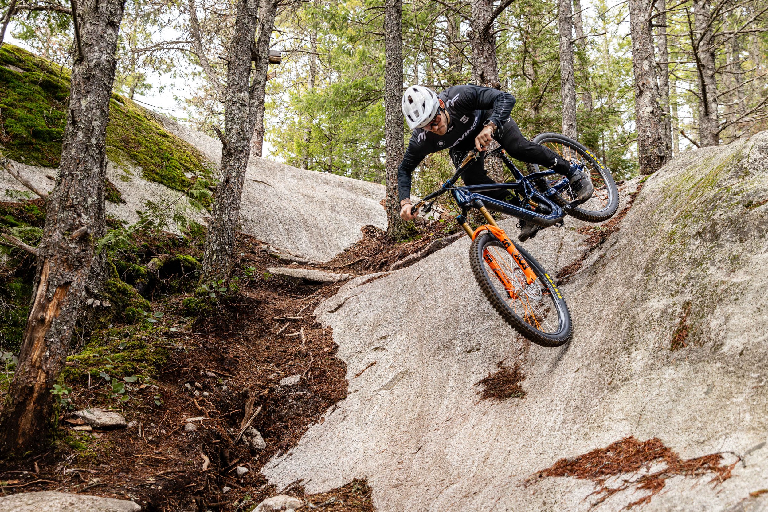 2024 - Devinci - The Movement - Liam Wallace LOW RES--8.jpg