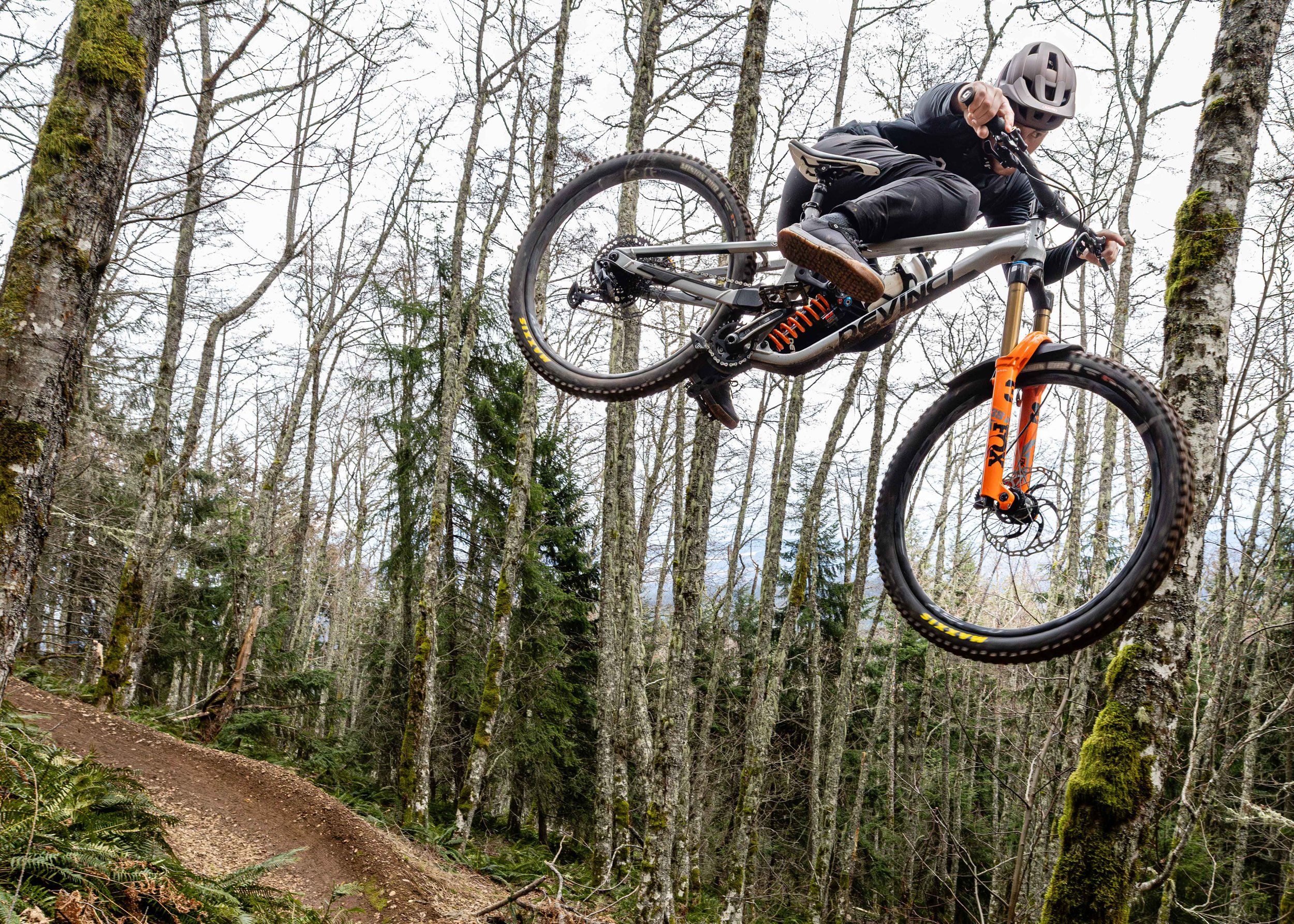 2024 - Devinci - The Movement - Liam Wallace LOW RES--16.jpg