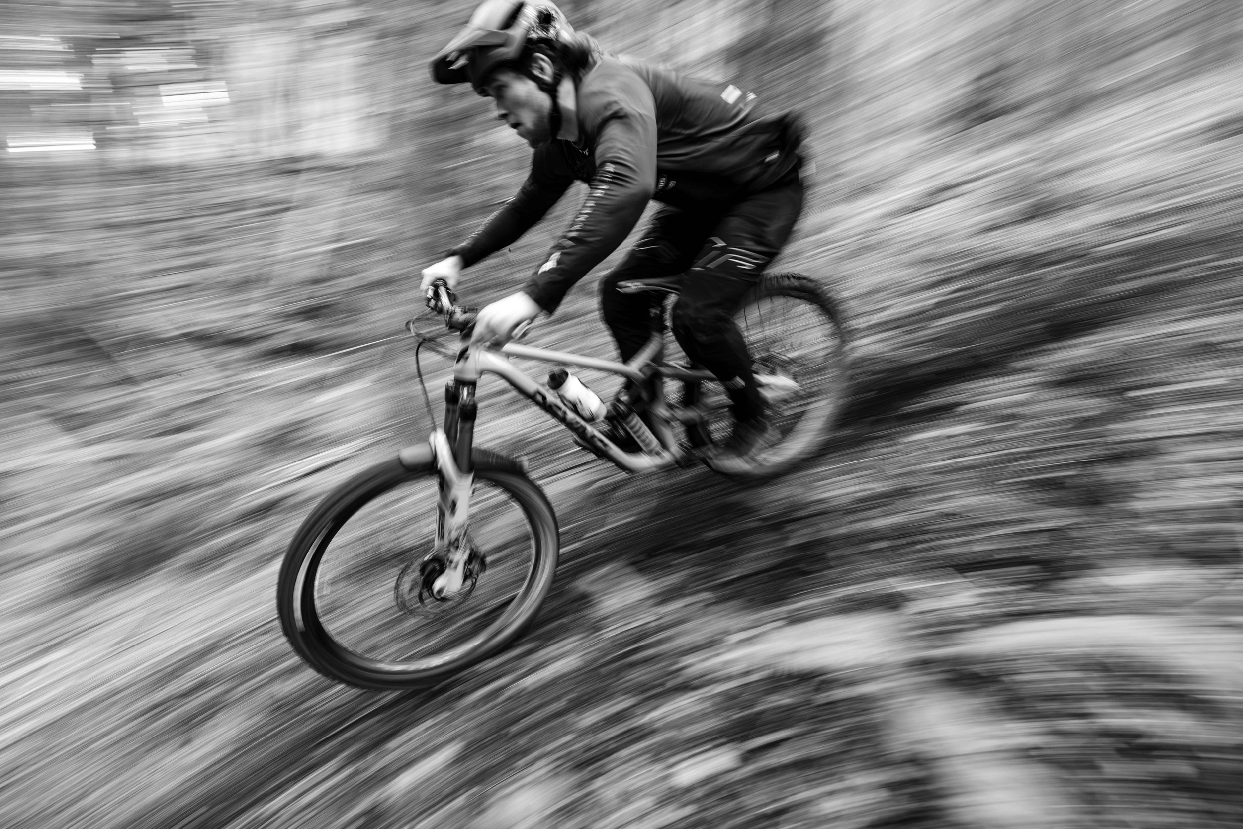 2024 - Devinci - The Movement - Liam Wallace LOW RES--23.jpg