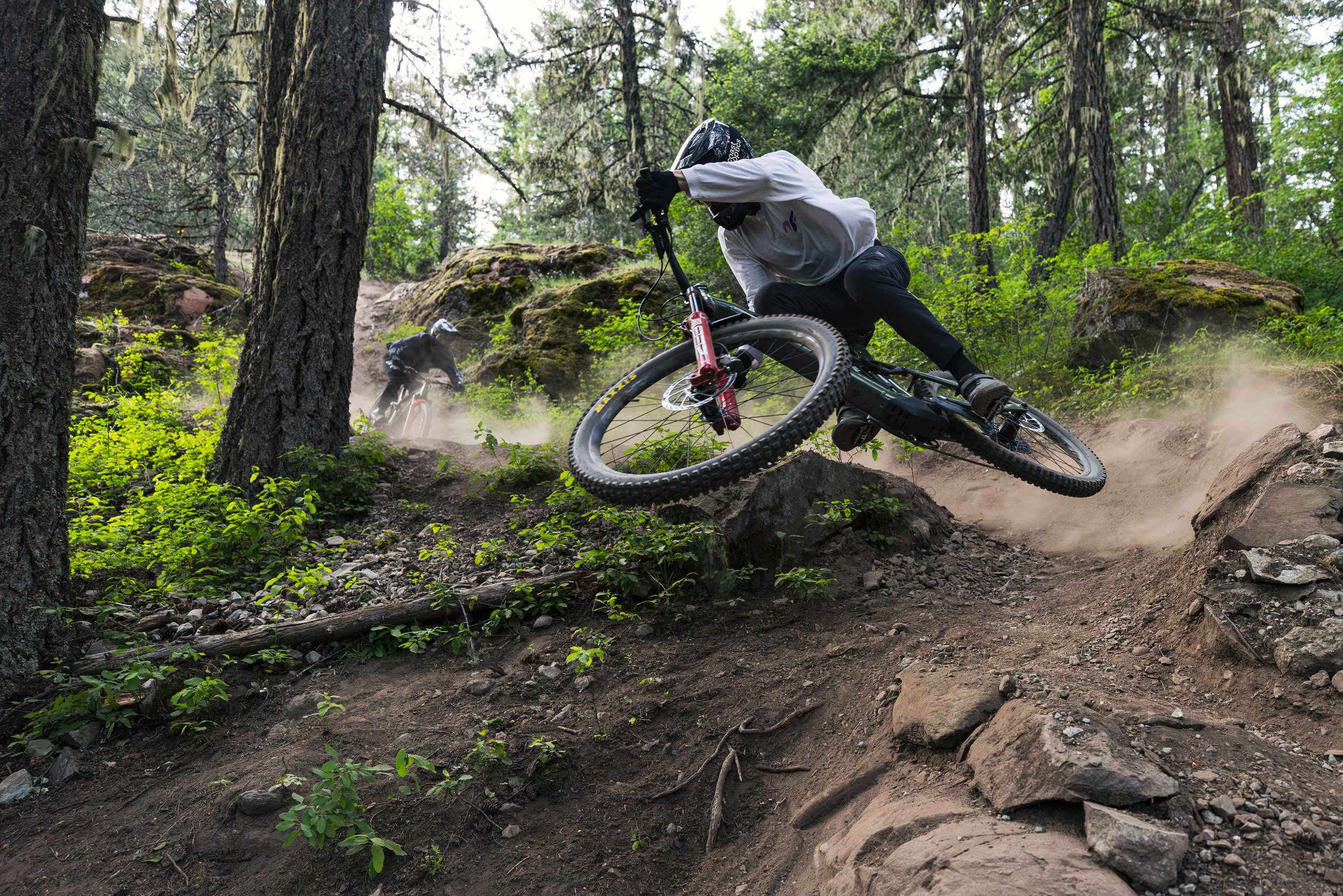 2025 - Devinci - E-Spartan Lite - Liam Wallace LOW RES-14.jpg