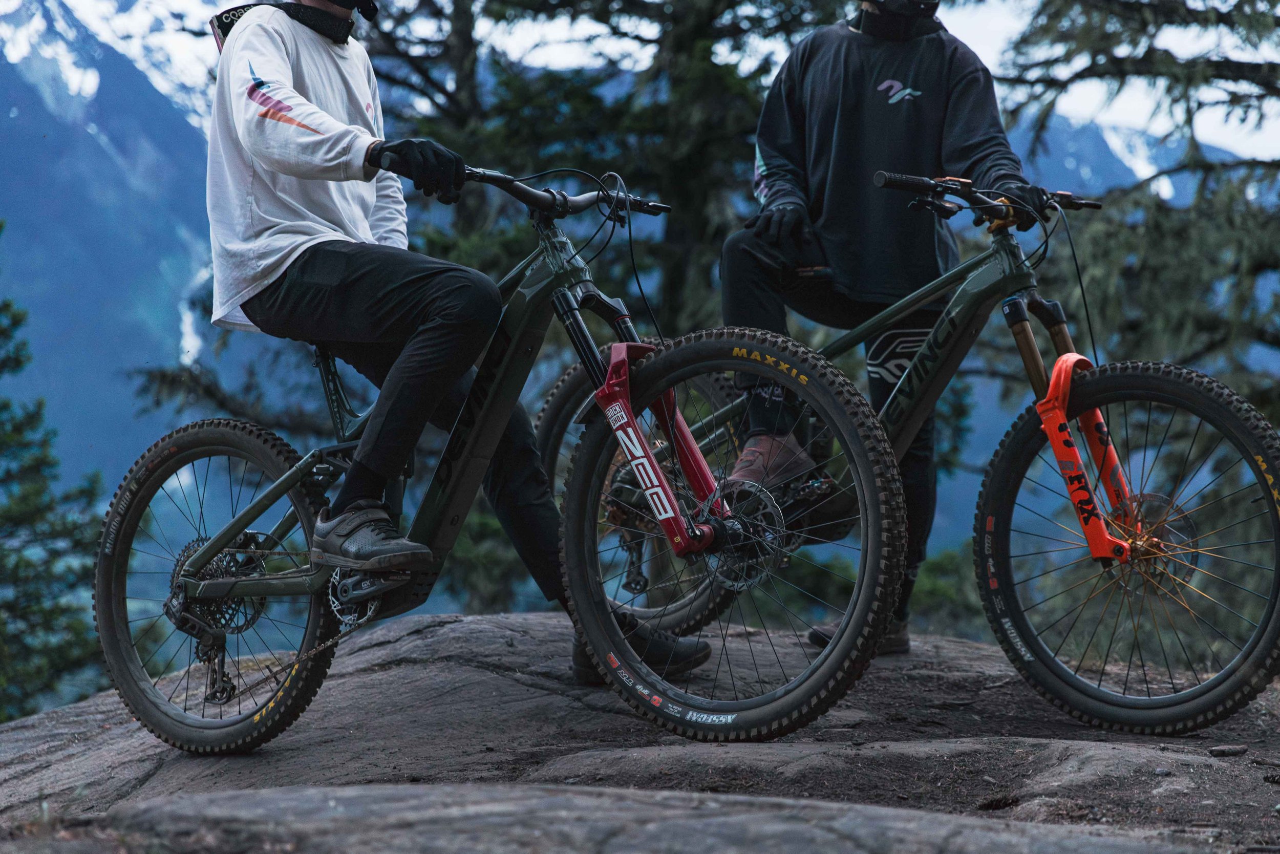 2025 - Devinci - E-Spartan Lite - Liam Wallace LOW RES-19.jpg