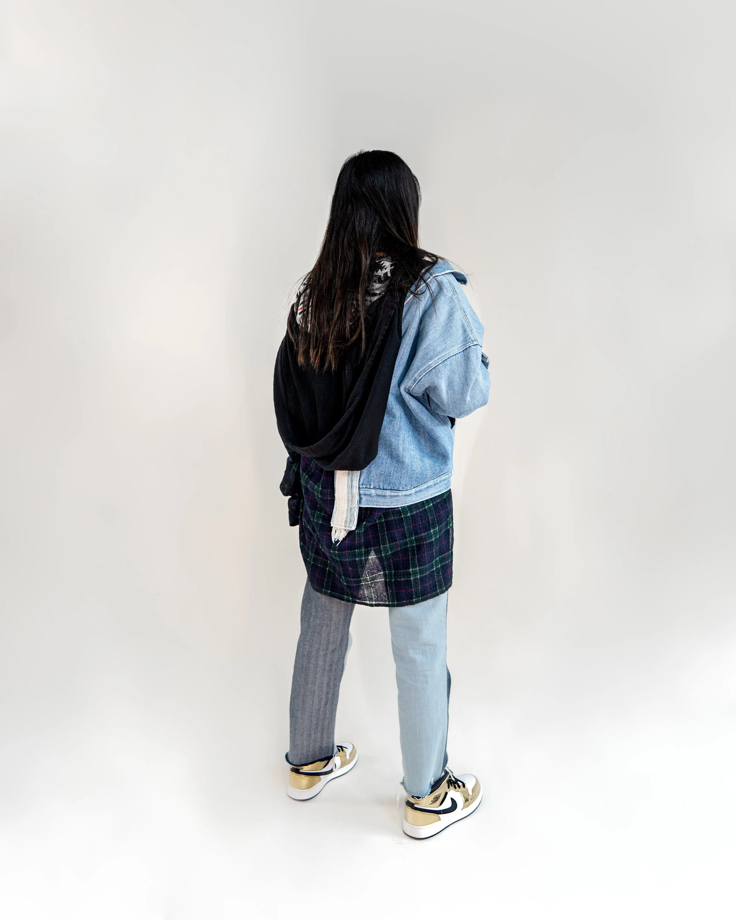 utilitywear_designer_japaneseselvedgedenim_halfjacket_outwearaccessory_armguard_denimjacket_truckerjacket_kimono_cutandsew_madeinus_editorial_avantgarde_deconstructed_ss21_vintage_kapital_numbernine_faithconnexion_airjordan_eltonlouie%0A_3448.JPG