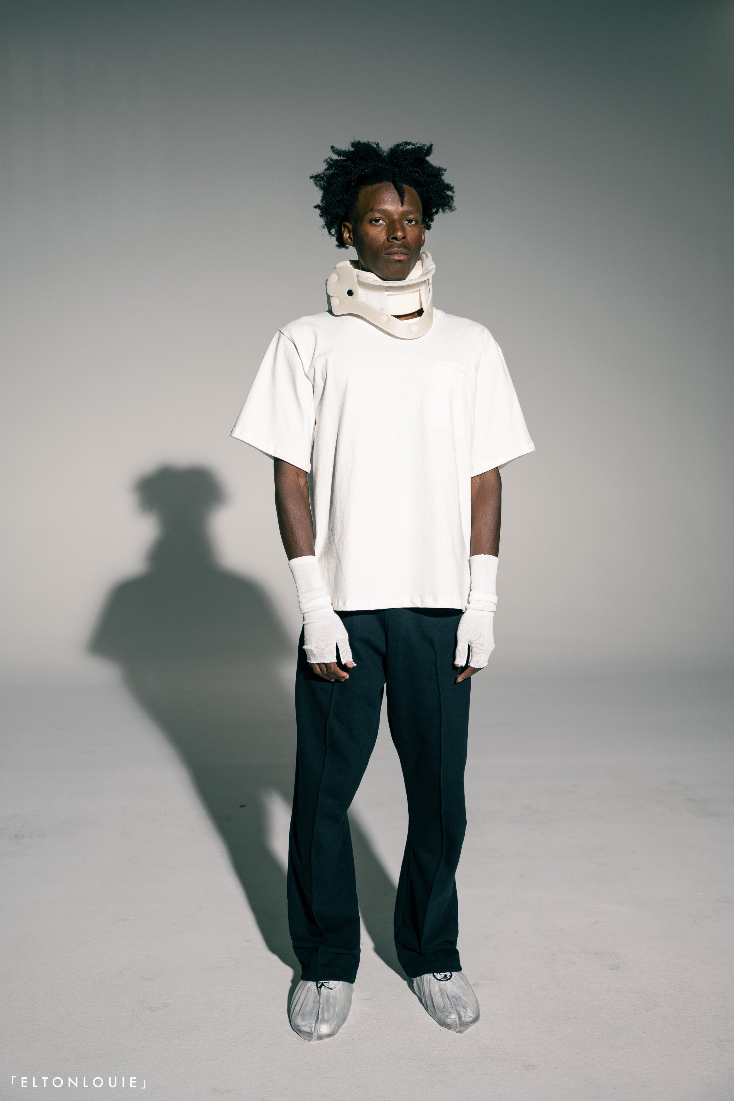 eltonlouie_fashion_designer_runway_exhibition_art_utilitywear_neckpillow_neckbrace_P1013485.jpg