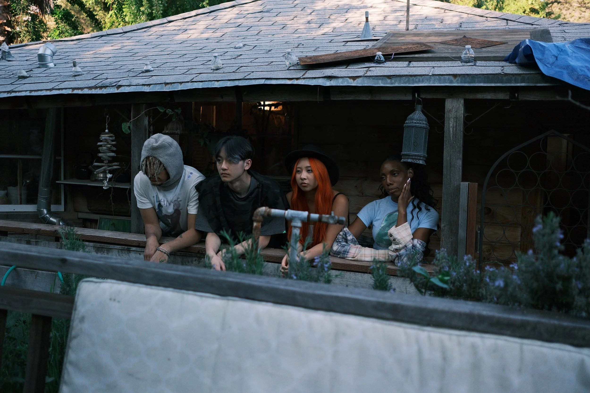 archive_undercover_vintage_americana_elton_louie_bucket_bag_lamp_shade_fashion_editorial_lookbook_guidi_isa_boulder_rug_shorts_maximalist_raf_simons_adjustable_wrap_skirt_balenciaga_jinbaori_poncho_smock_pullover_military_surplus_utility_designer_cut