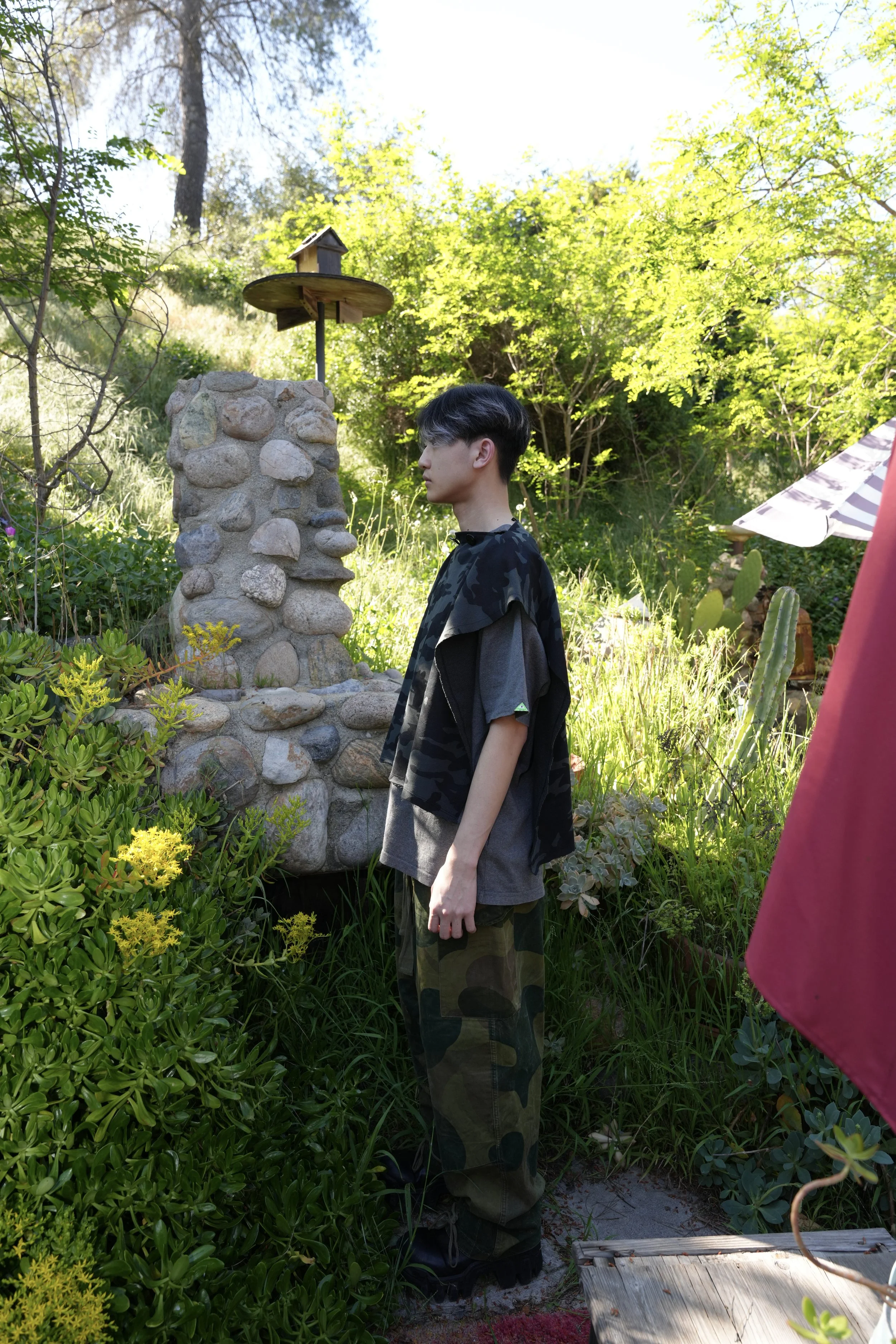 archive_undercover_vintage_military_surplus_americana_elton_louie_balenciaga_jinbaori_poncho_smock_pullover_maximalist_fashion_editorial_lookbook_