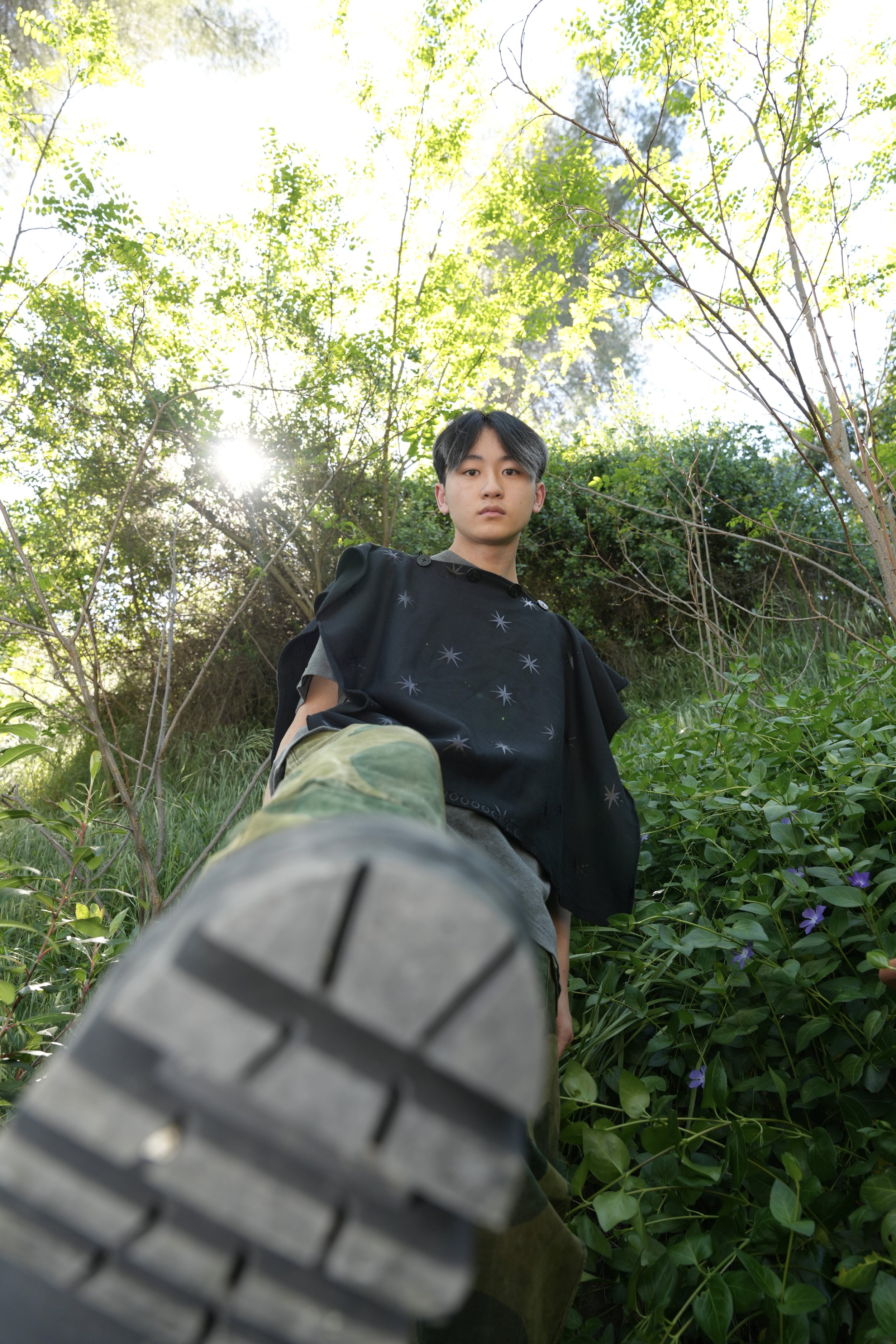 archive_undercover_vintage_military_surplus_americana_elton_louie_balenciaga_jinbaori_poncho_smock_pullover_maximalist_fashion_editorial_lookbook