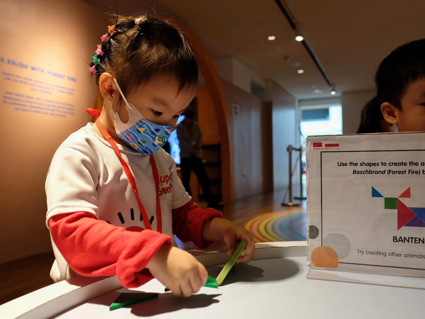 🎨🖌️ Creativity unleashed! Our SuperGeniuses dove into art-filled fun at the @nationalgallerysingapore , turning imagination into masterpieces. Swipe to see the magic in action! ✨🌟
#SuperGeniusSG #learncreatesharejoyfully #nationalgallerysingapore