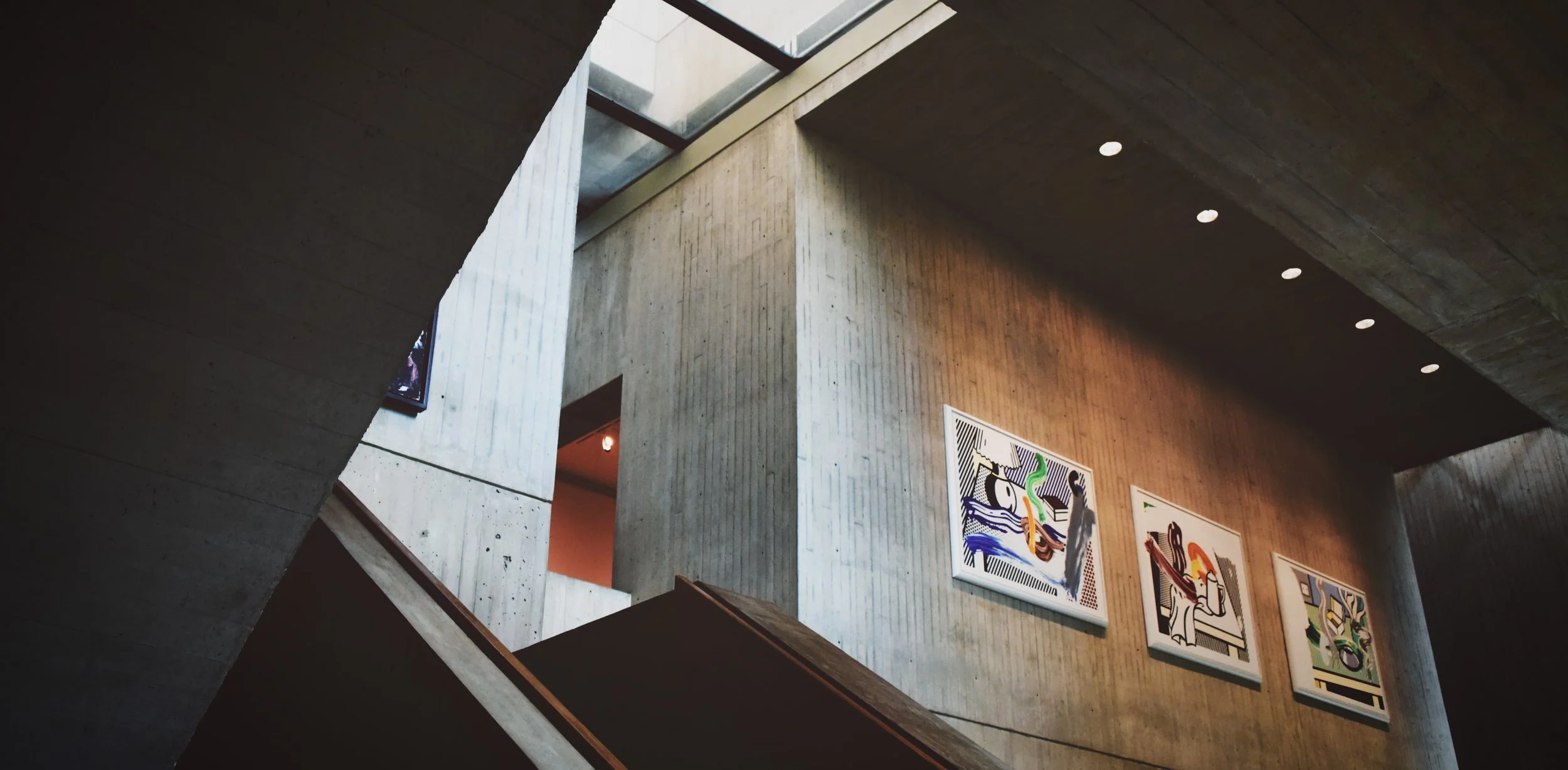 architecture-building-contemporary-1582547.jpg