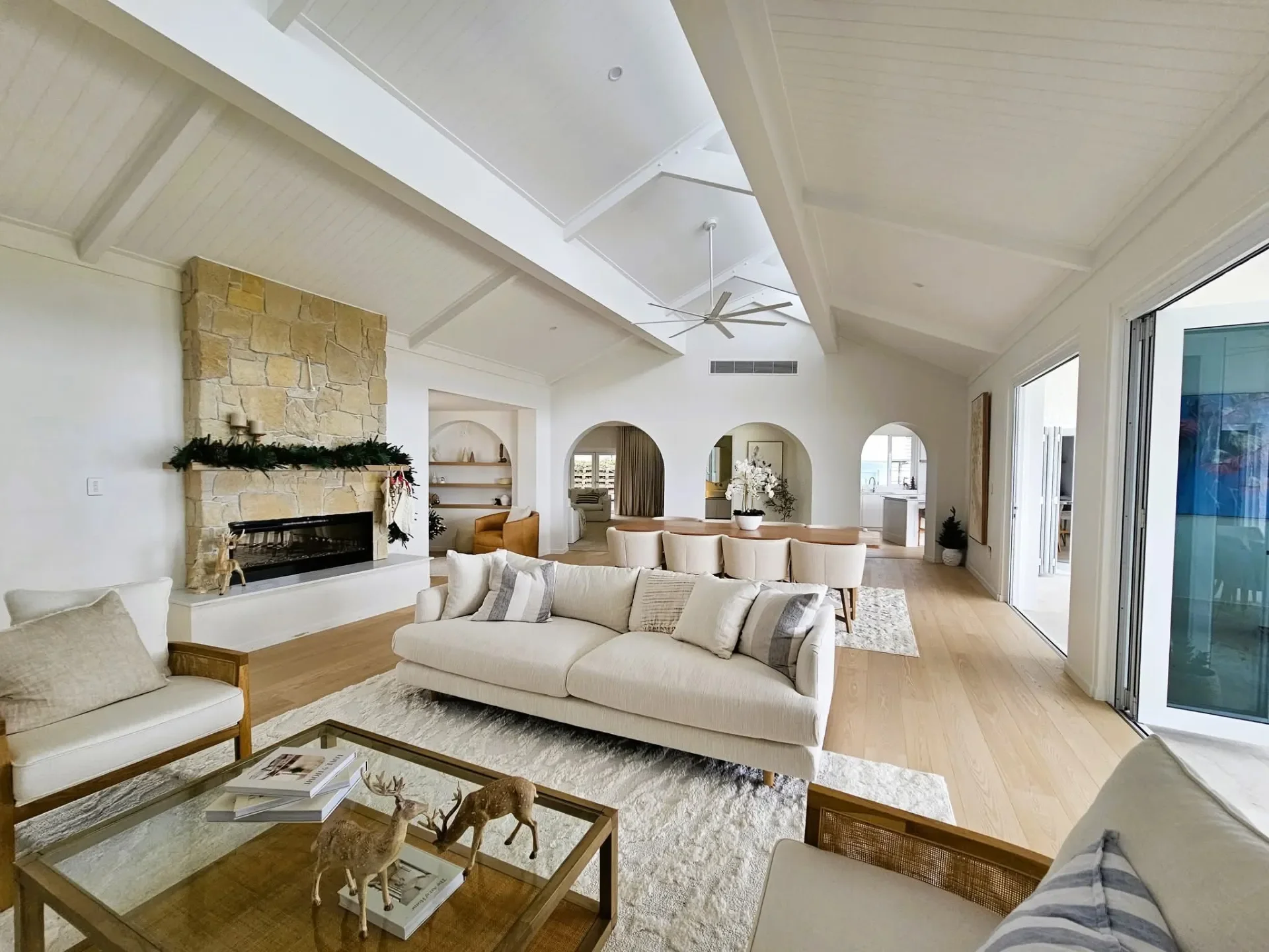  BESPOKE   ARCHITECTURE + INTERIORS   Book a 30 Minute Free Discovery Call  