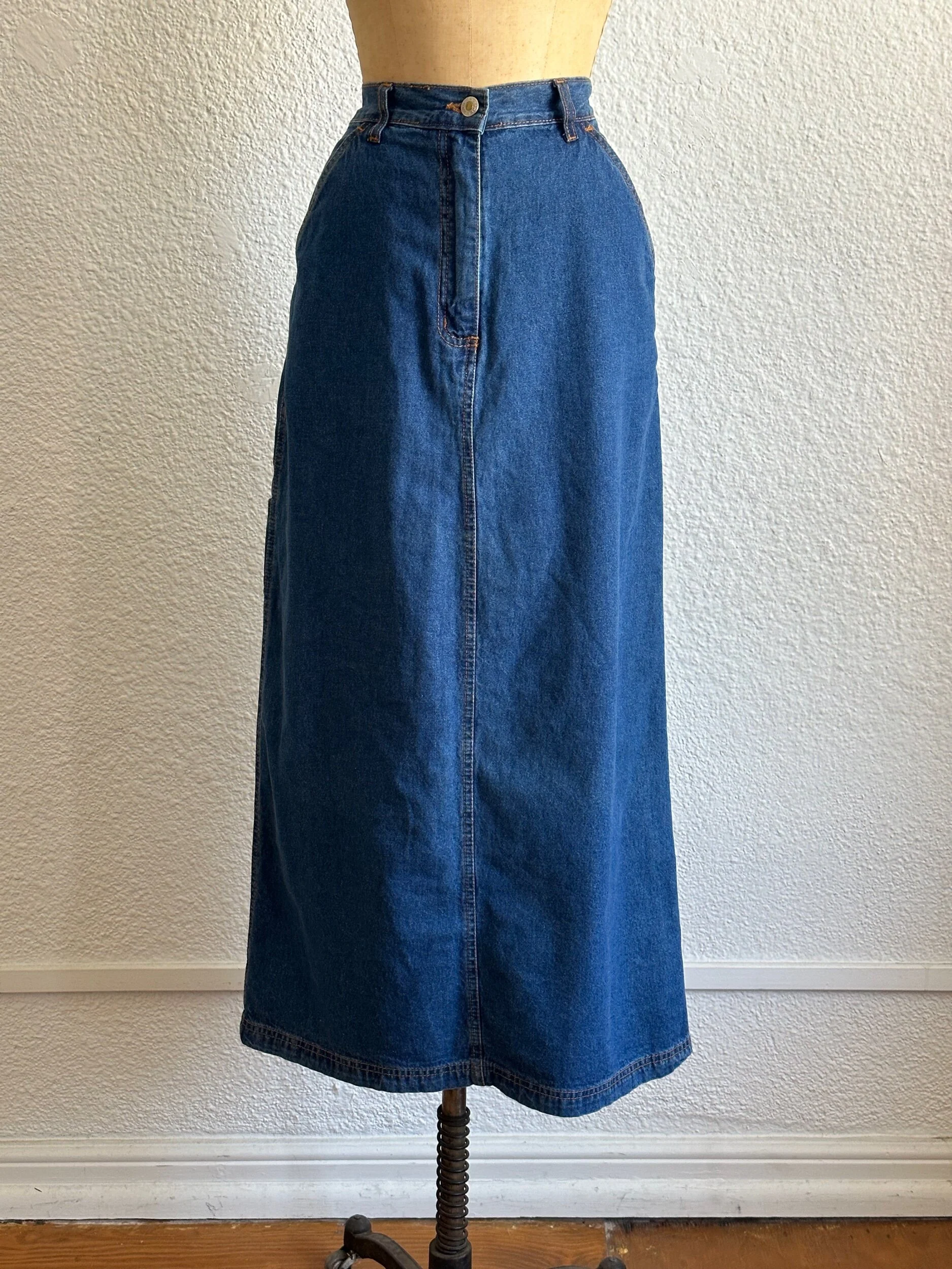 21CAE512-80C5-4EEA-8EE2-3E2E5973B355