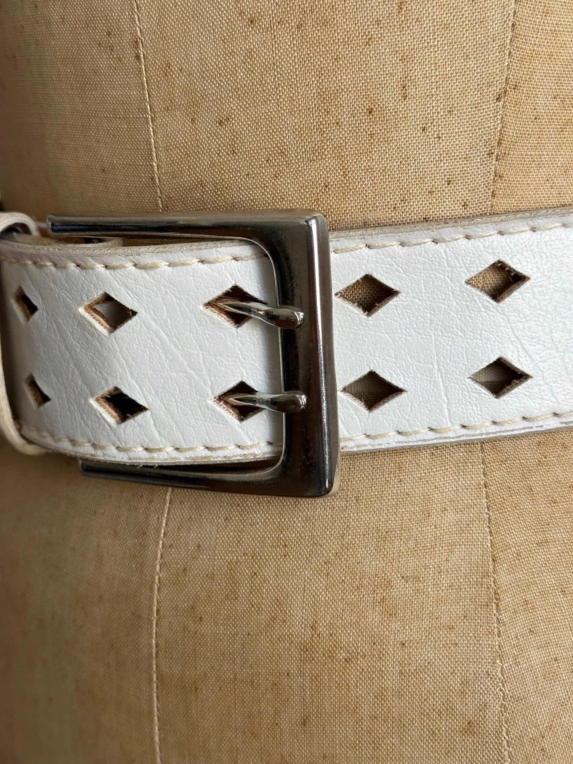 8ABCF97B-D492-450A-A4D9-92616AA76F6D