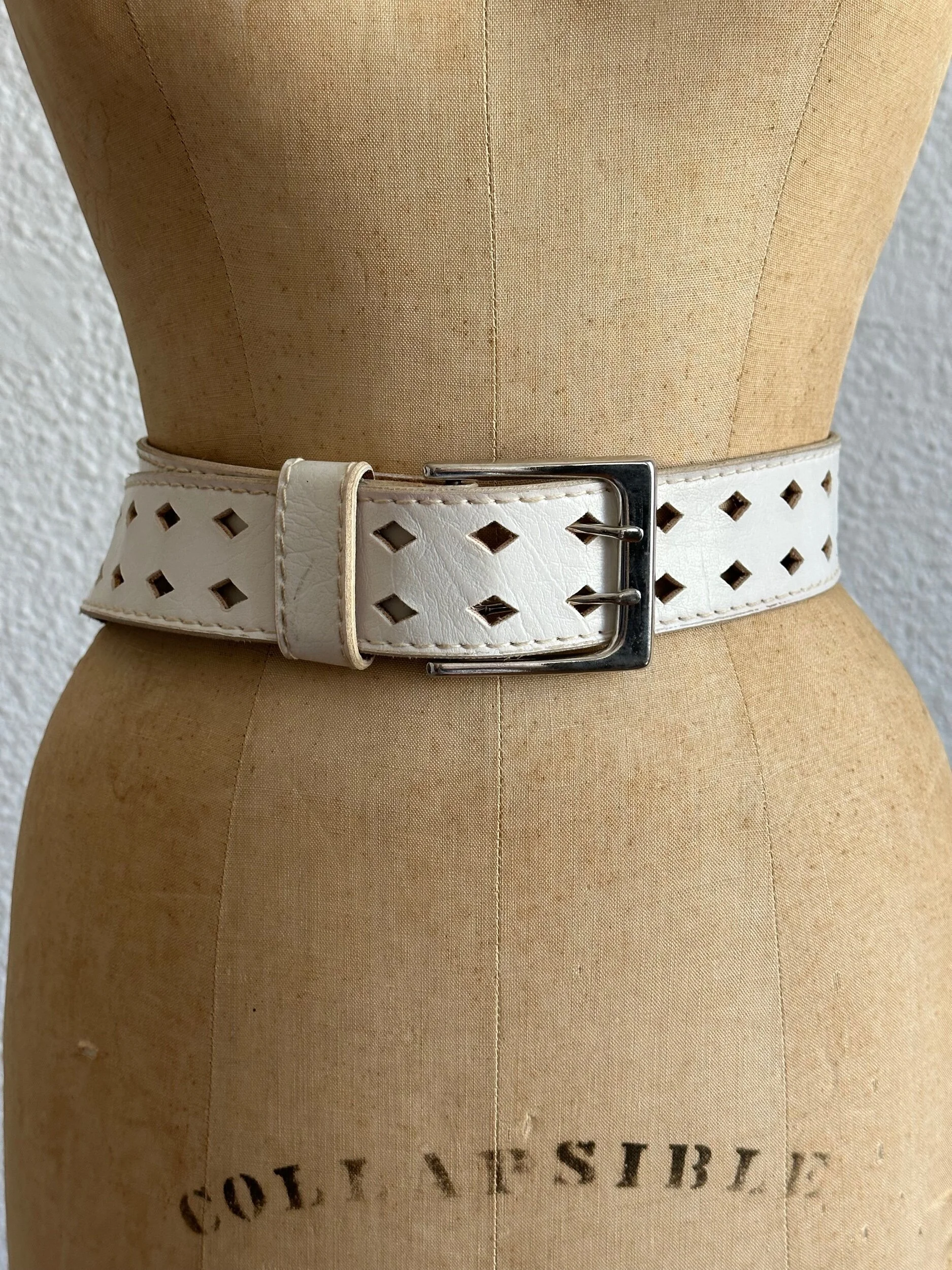 52A2BD77-E85D-4A3F-869C-3390F249A0DF