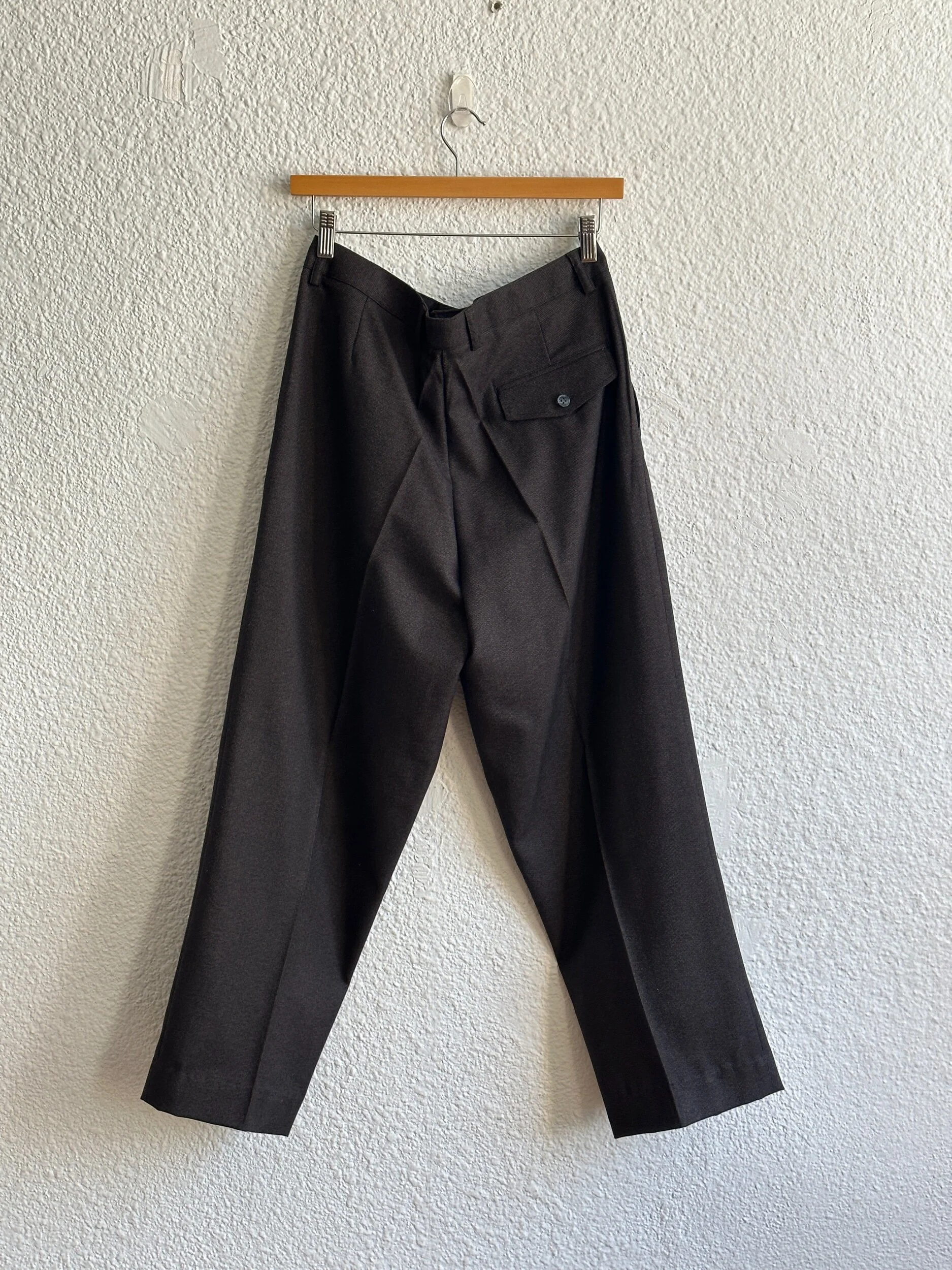 E13A203B-7EFC-443F-B968-71D04FF3F1C8