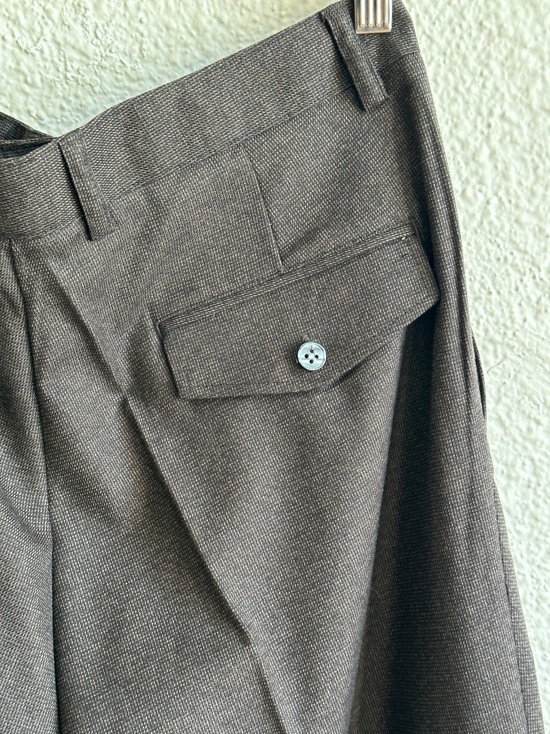 1894480D-7340-4C04-BAE5-ABD3B8B3B059