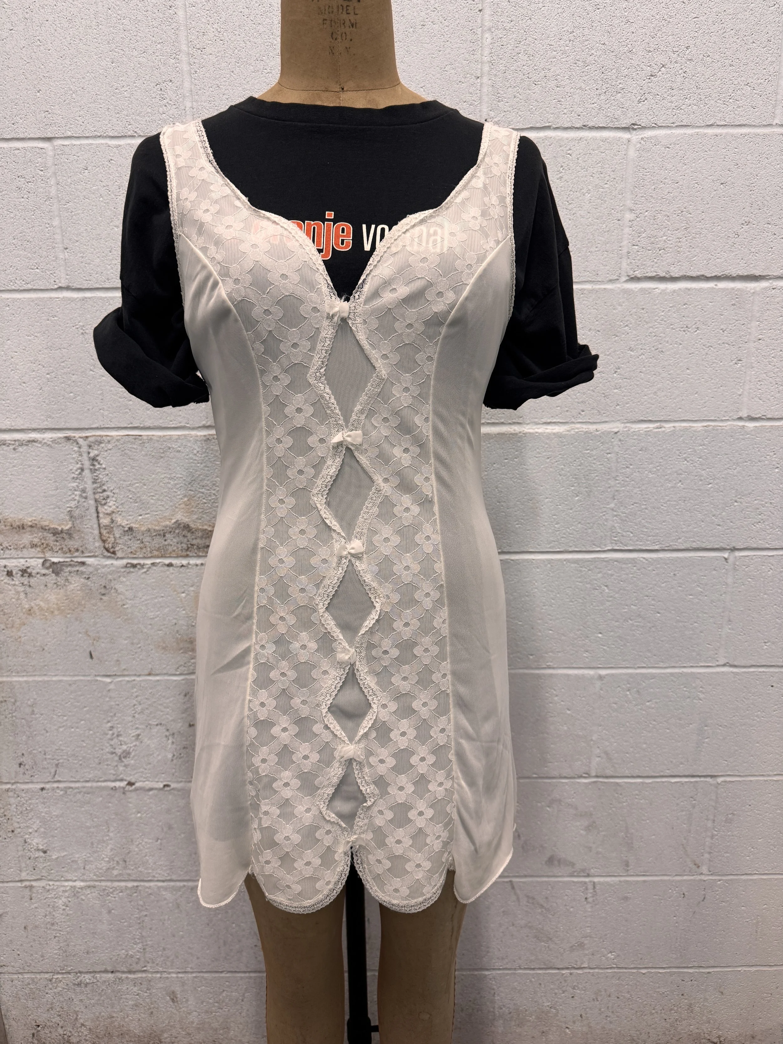 White Nylon Faux Keyhole Mini Slip