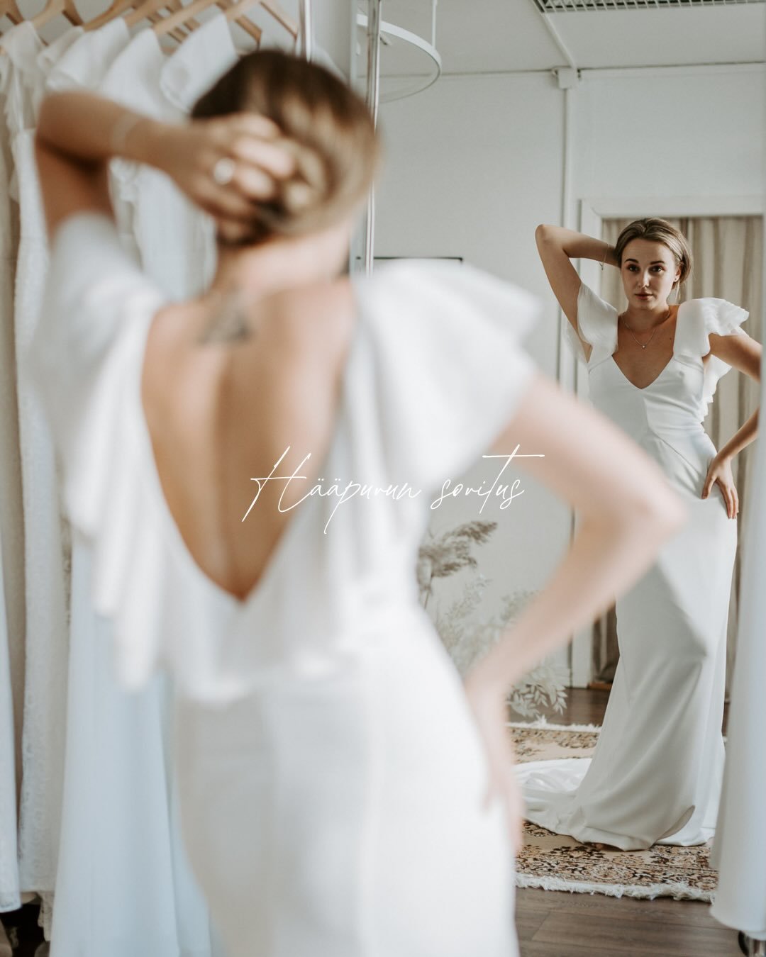 H&auml;&auml;puvun sovitus ✨✨✨

Tammi-helmikuun sovitusajat ovat nyt varattavissa nettisivujen ajanvarauksen kautta. Viikonloppuaikoja on vain rajoitetusti, joten k&auml;y nappaamassa omasi.

Ensimm&auml;inen sovitus on aina veloitukseton, eik&ouml; 